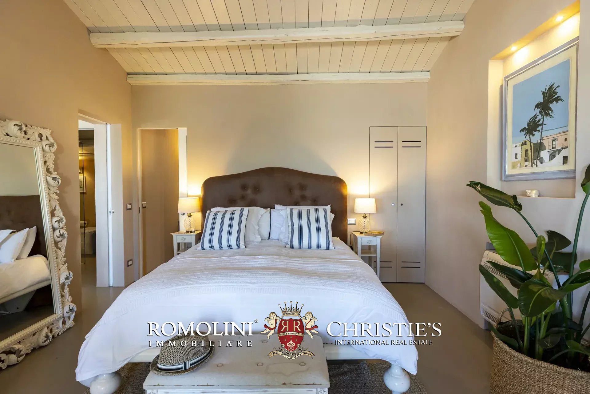 4 Bedroom Villa/Townhouse's Image 61