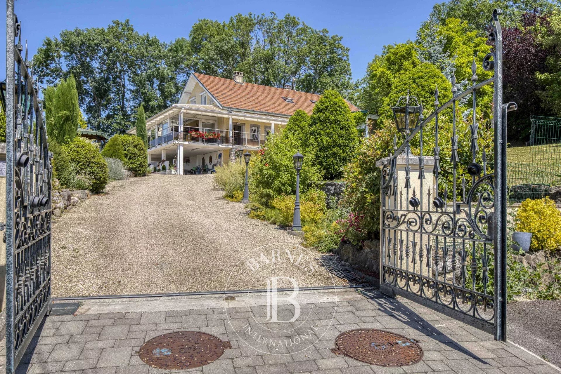 Maison Cranves-Sales  -  ref 87155648 (picture 1)