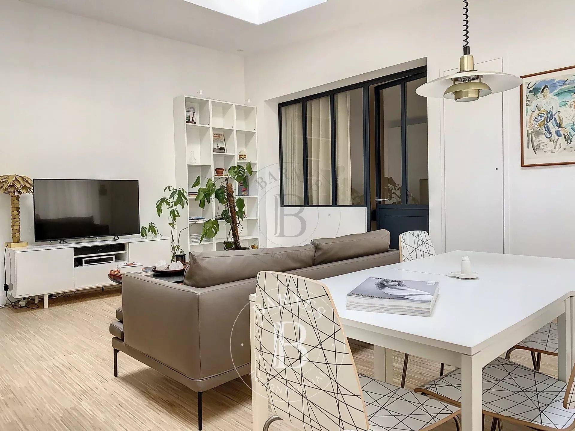 Piso Paris 75010