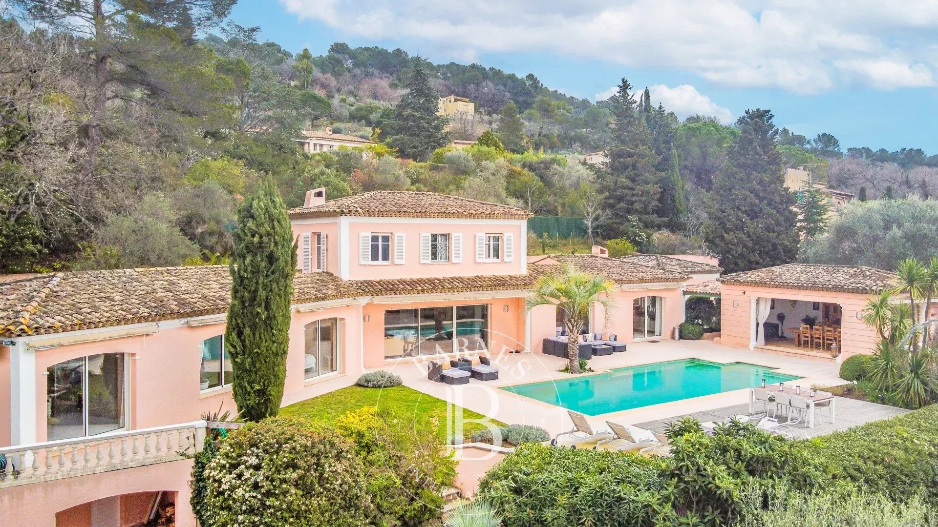 Mougins  - Panoramic mountain and sea view