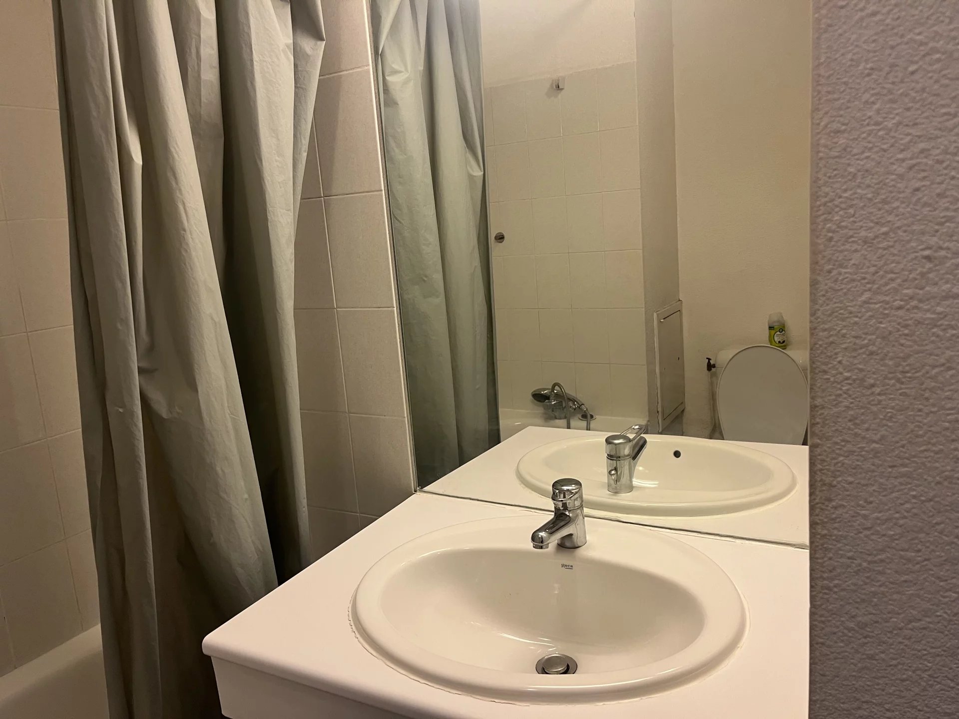 3979862 Location Lyon 7ème