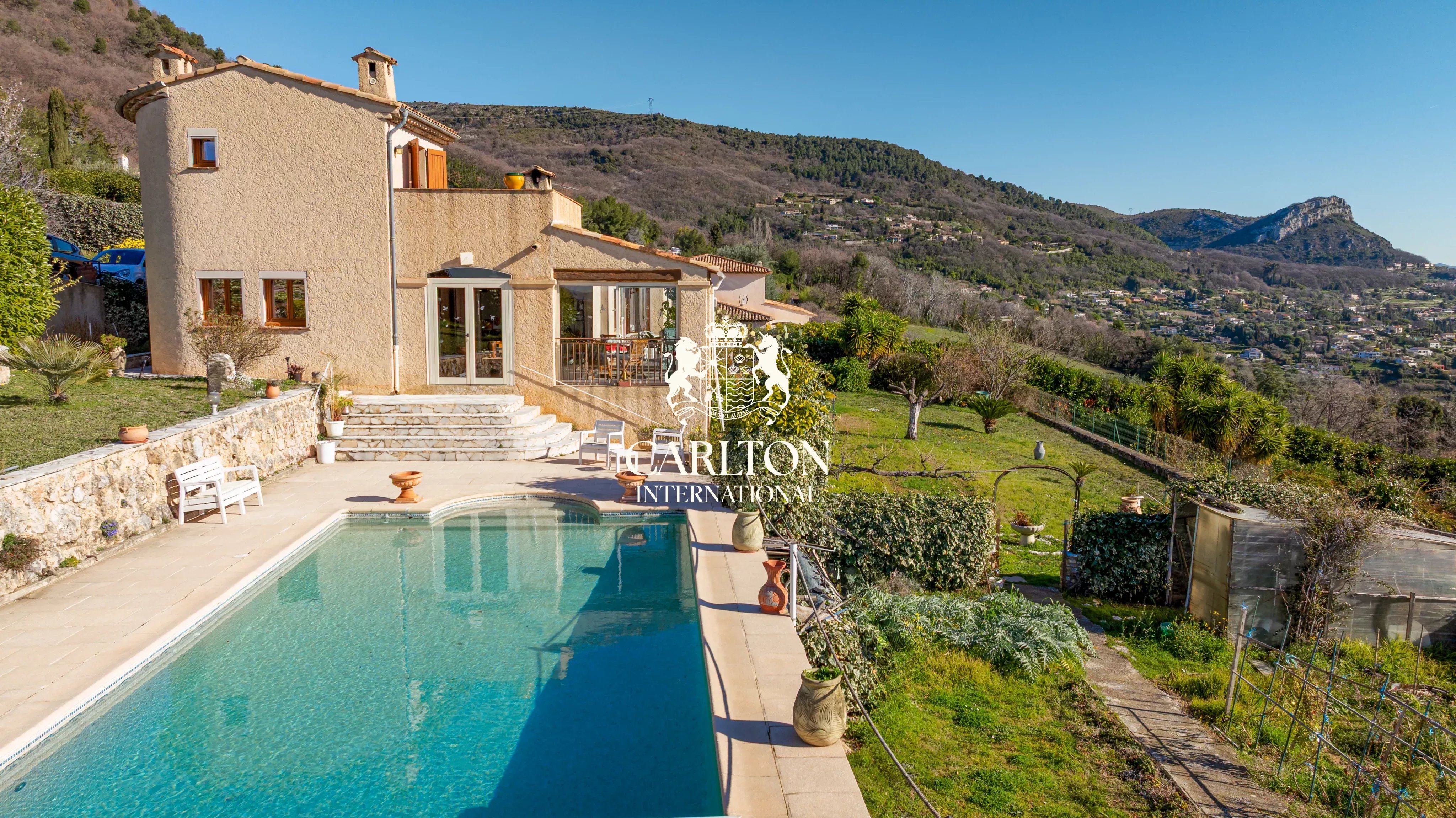 Exclusivité Tourrettes sur Loup Vue Panoramique Mer et Côte d’Azur