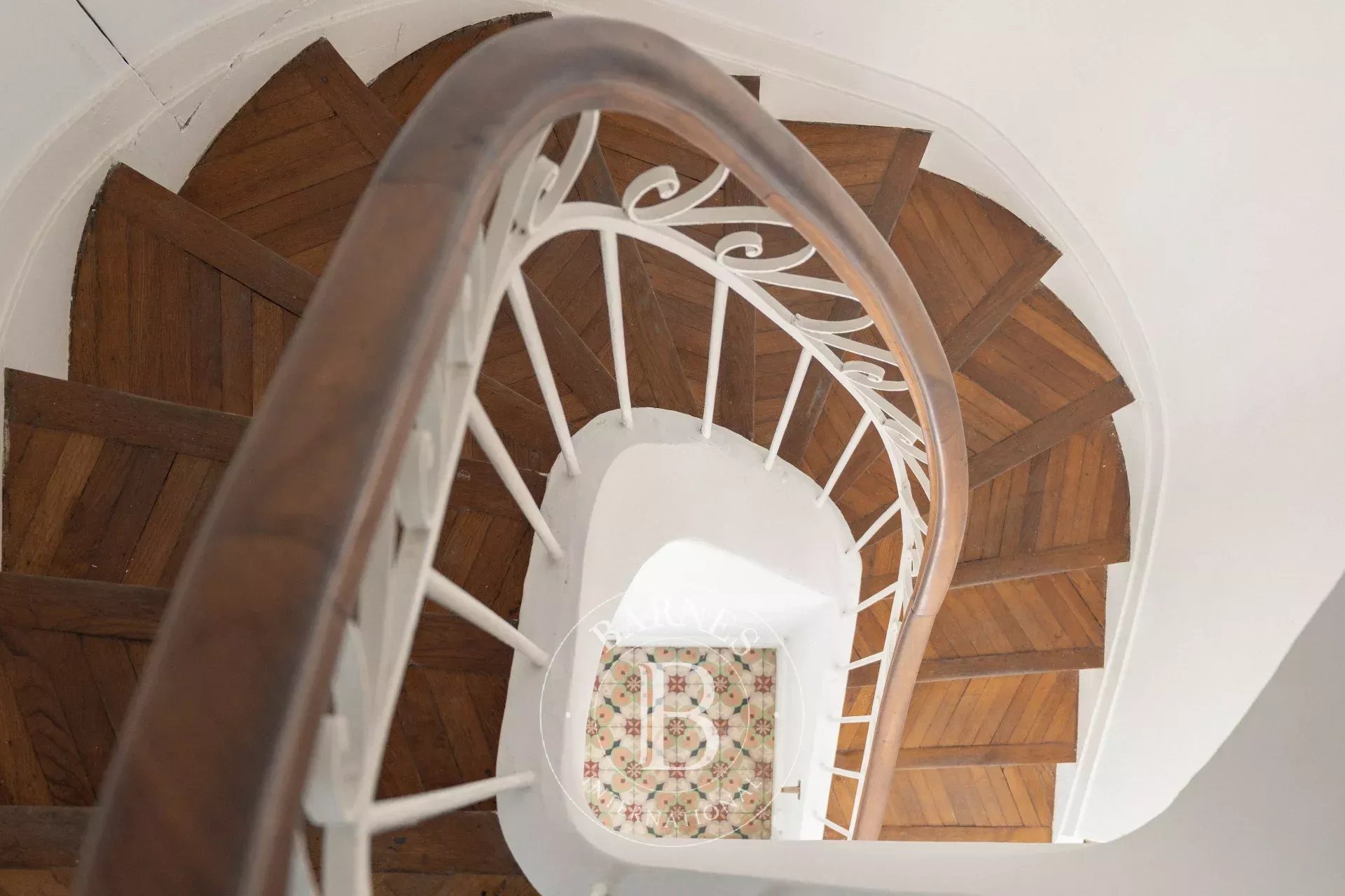 Marseille  - Maison 6 Pi&egrave;ces 4 Chambres - picture 13