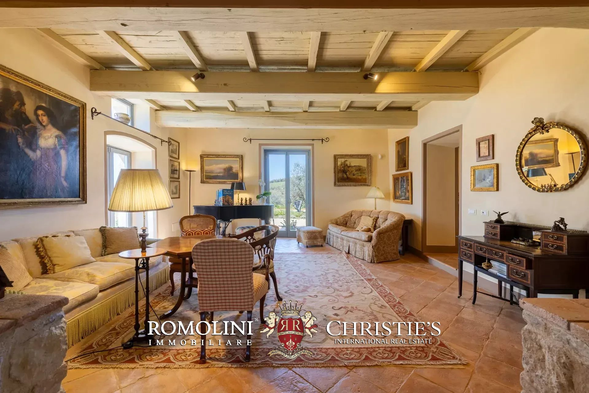 6 Bedroom Villa/Townhouse's Image 65