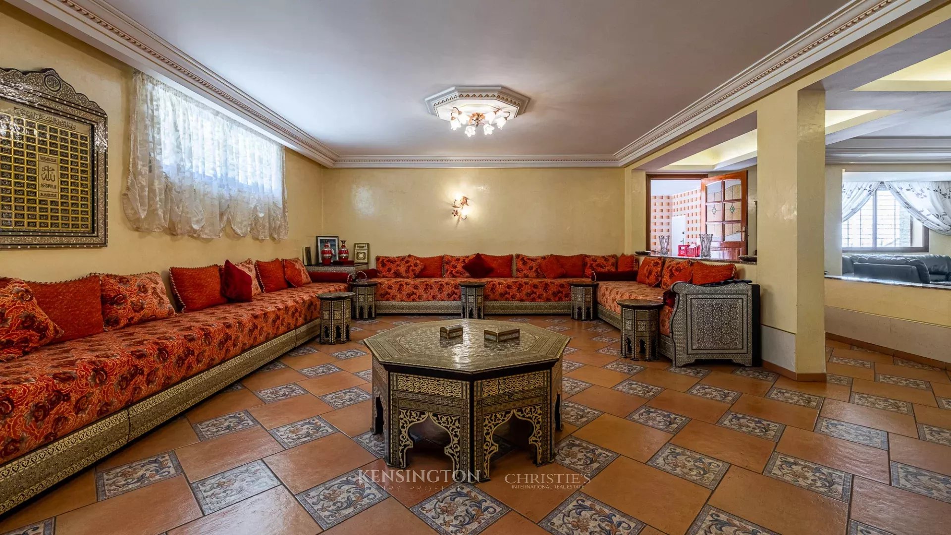 4 Bedroom Villa/Townhouse's Image 15
