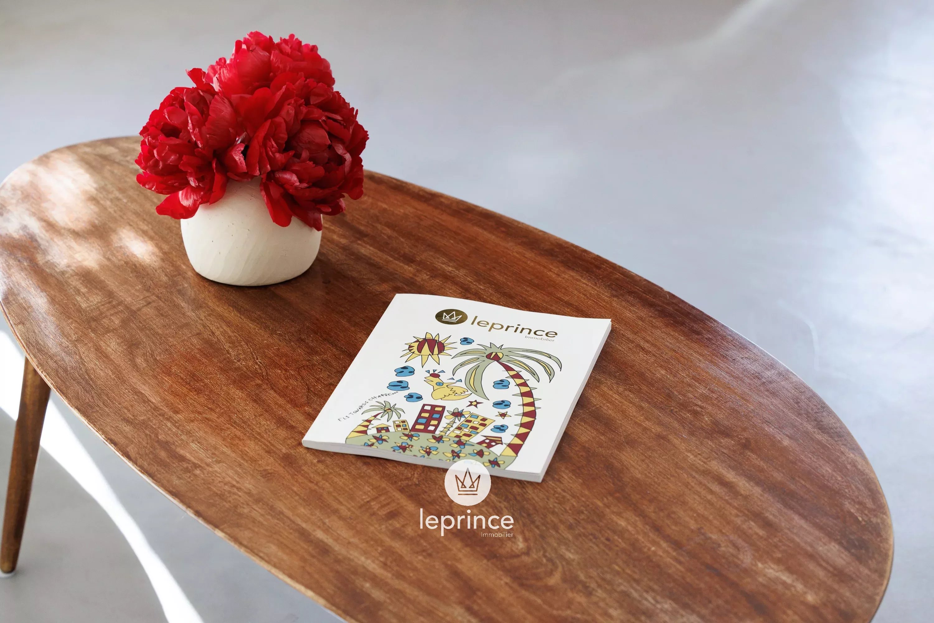 Nice – Fleurs – 2 Bedroom – Top Floor – Terrace