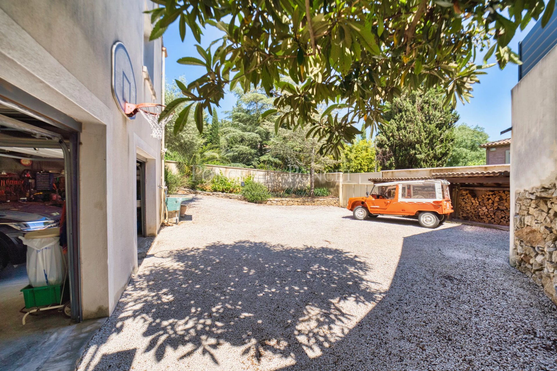 4 Bedroom Villa/Townhouse's Image 7