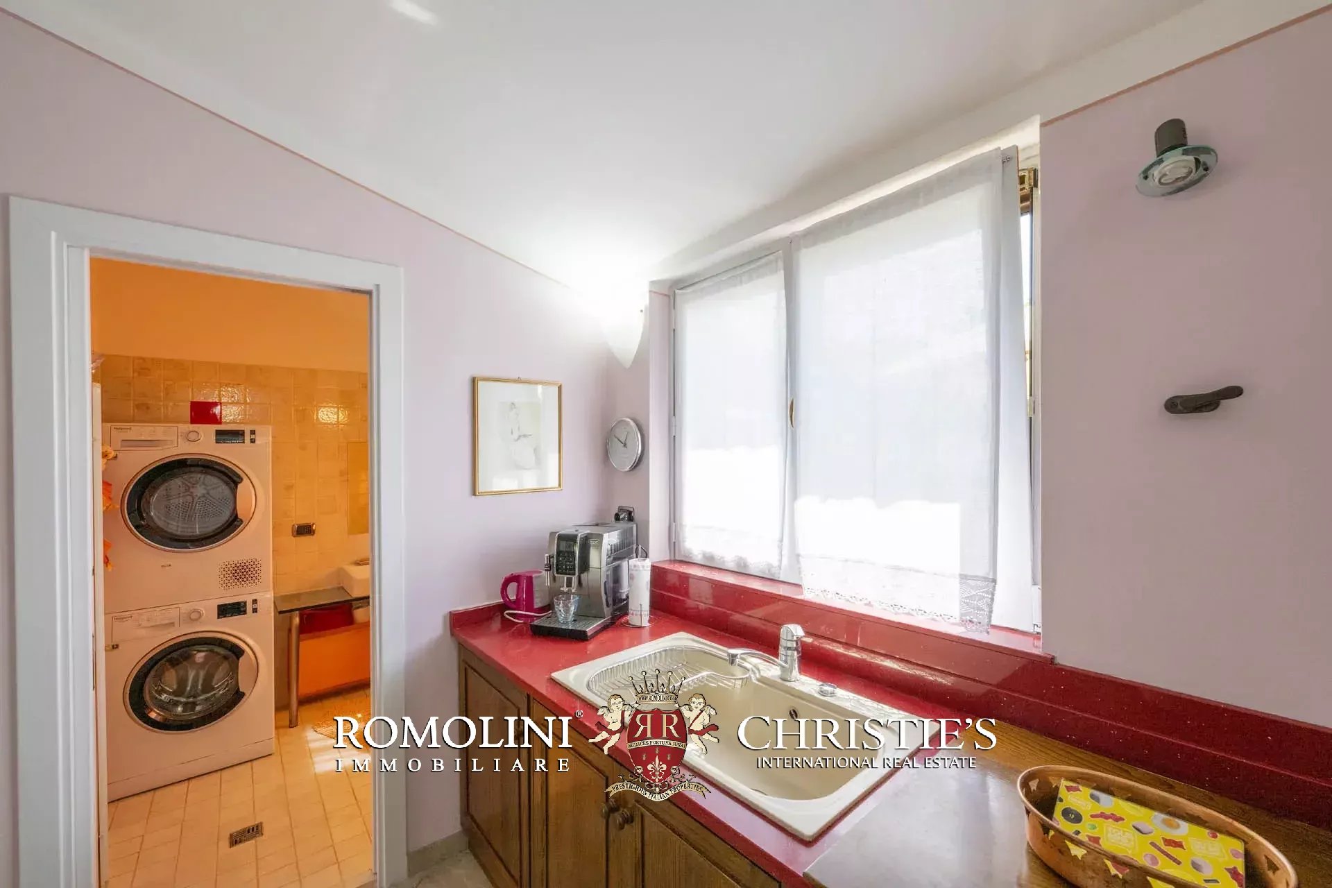 3 Bedroom Villa/Townhouse's Image 42