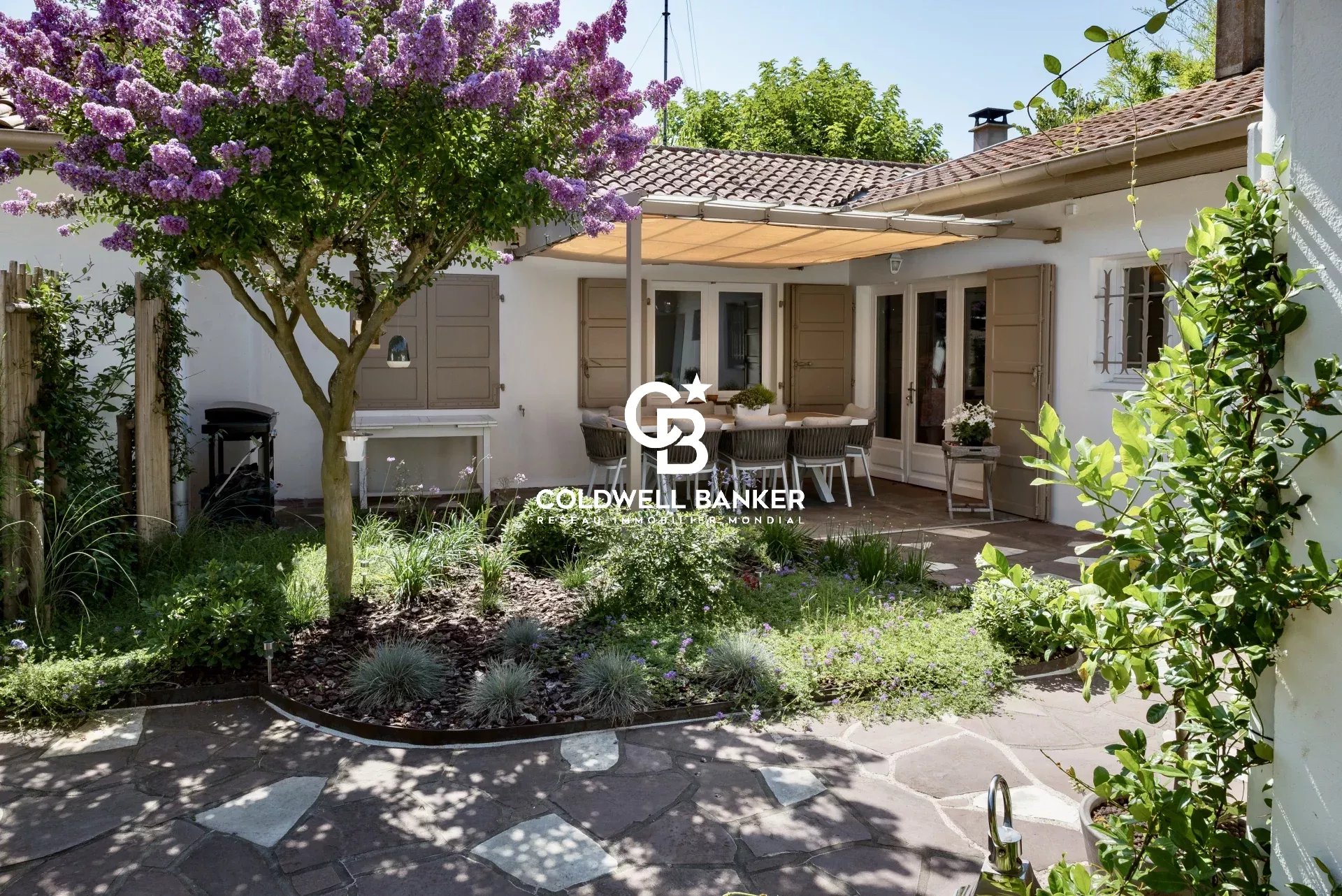 Agence immobilière de Coldwell Banker Surfin Realty