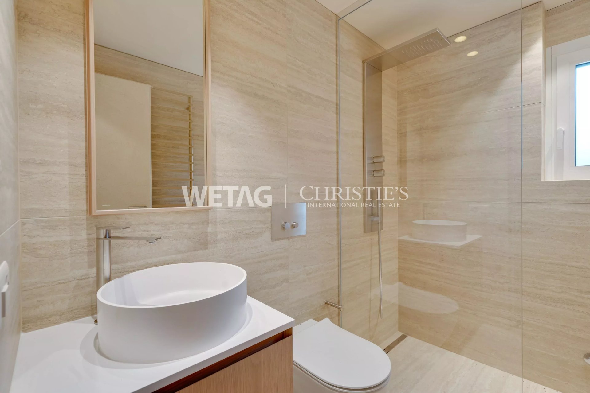 3 Bedroom Apartment/Flat's Image 7