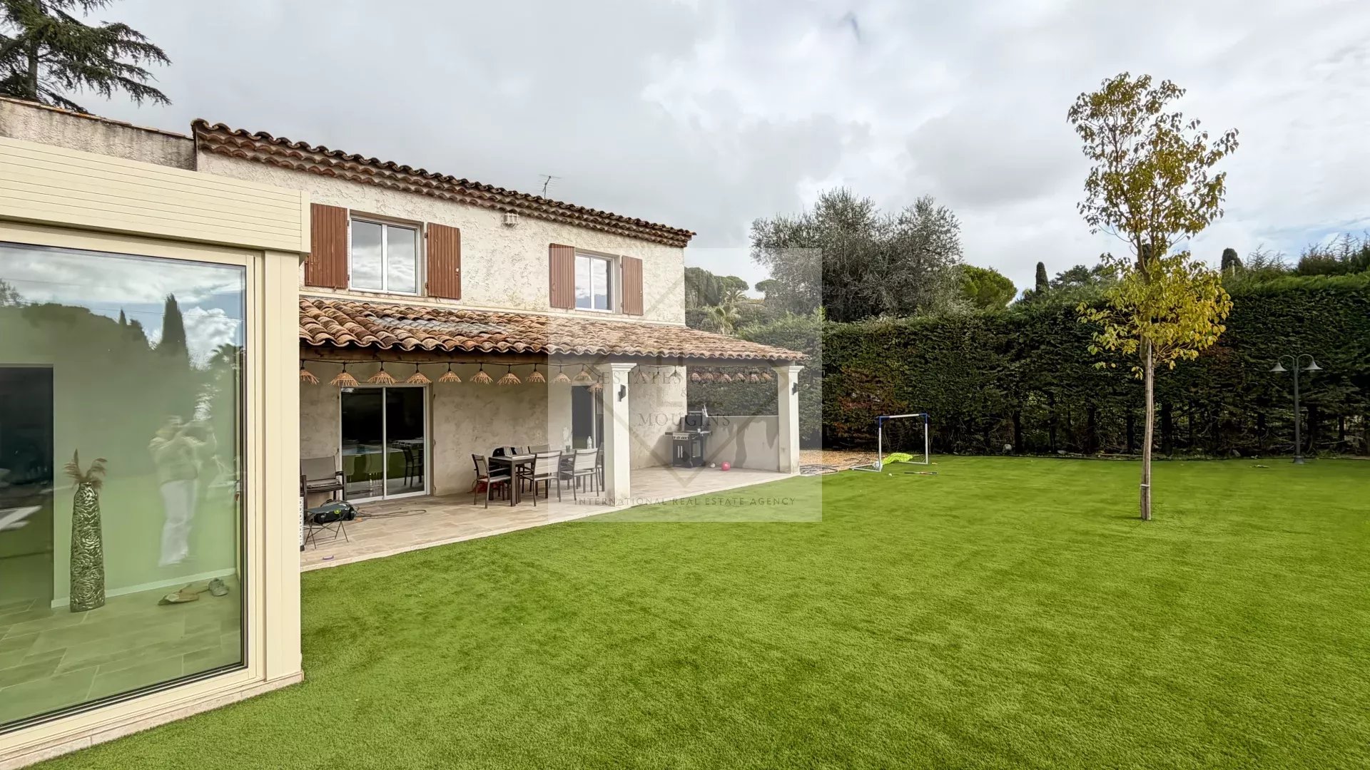 Charmante Maison Provençale Rénovée – Cœur de Mougins — photo 14