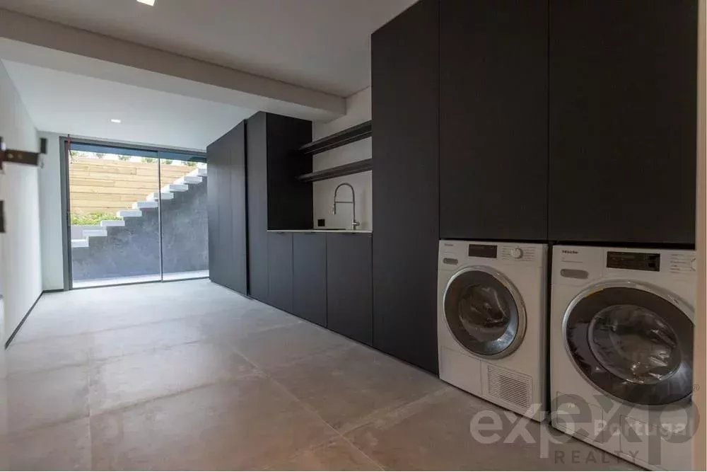 New detached house in an exclusive condominium of 4 luxurious units. 85506671 image 38