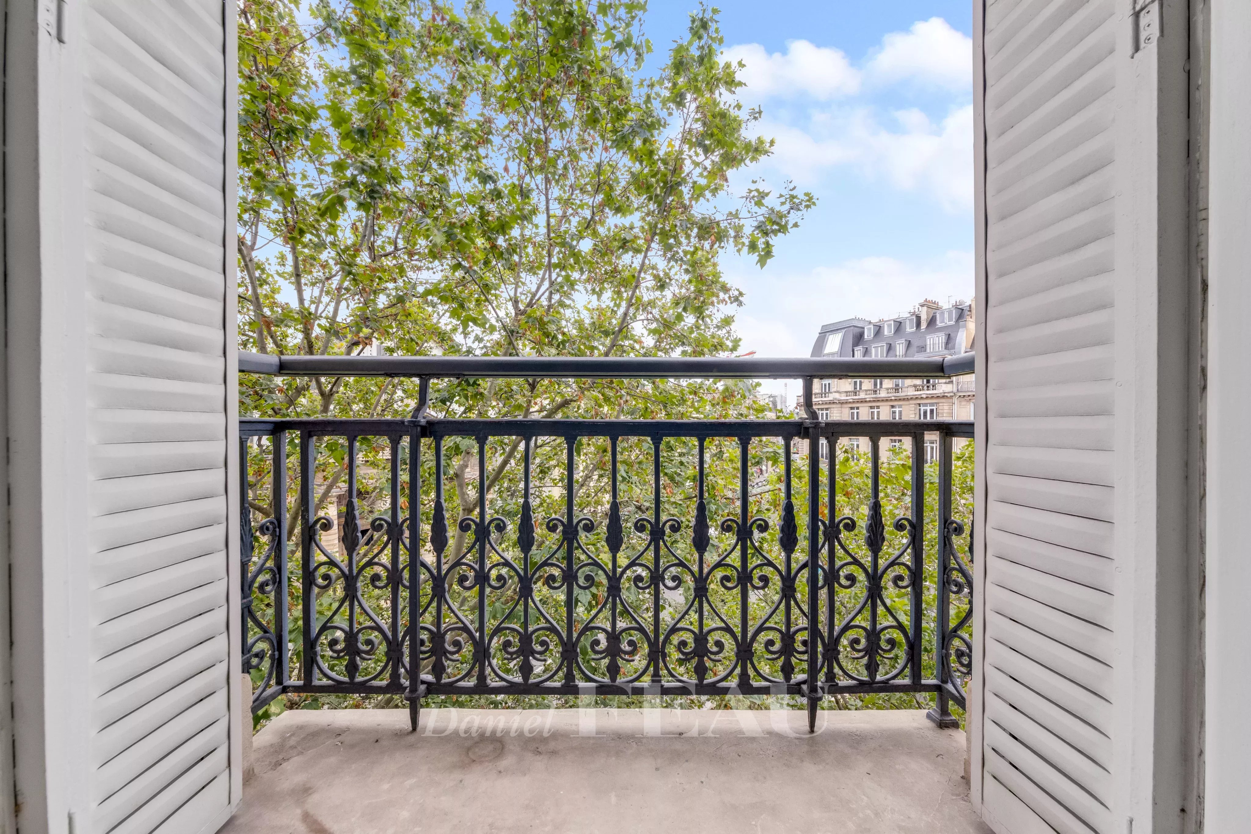 Rental Apartment Paris 8th