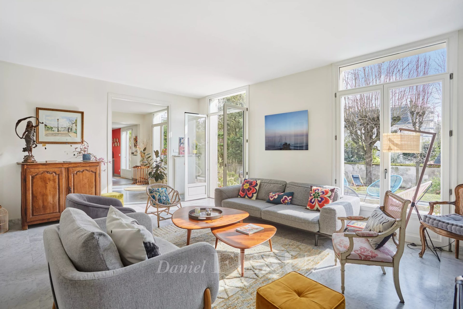 6 Bedroom Villa/Townhouse's Image 6