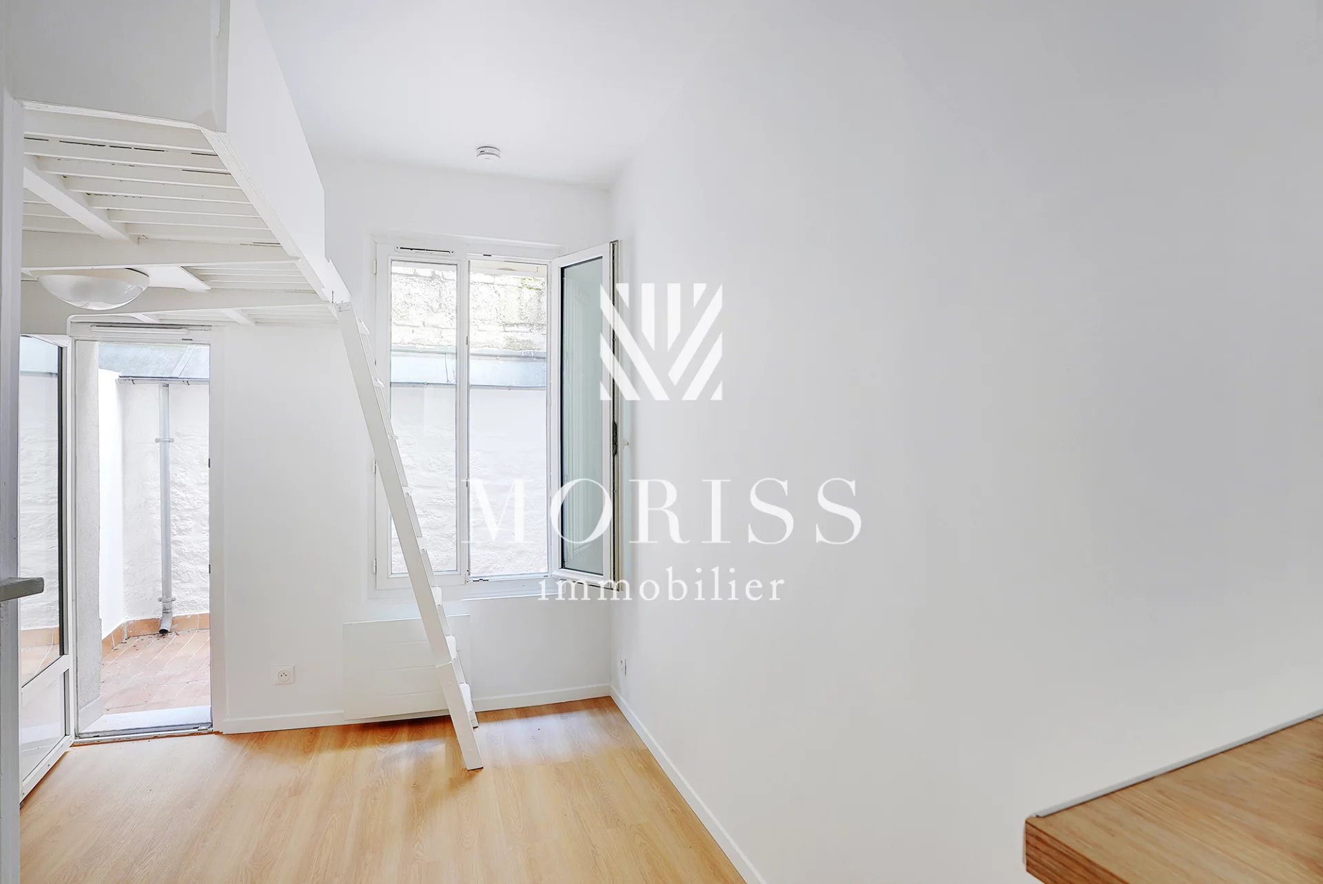 STUDIO AVEC TERRASSE - JULES JOFFRIN 75018 - Image 1