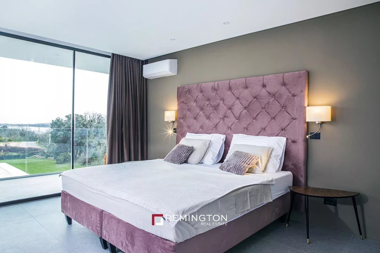 Villa/Townhouse's Image 9