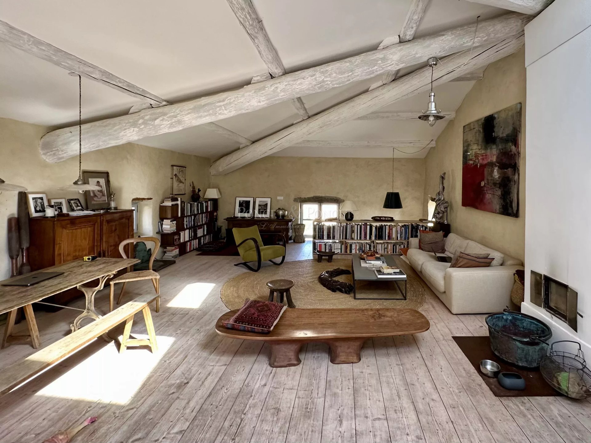11 Bedroom Villa/Townhouse's Image 3