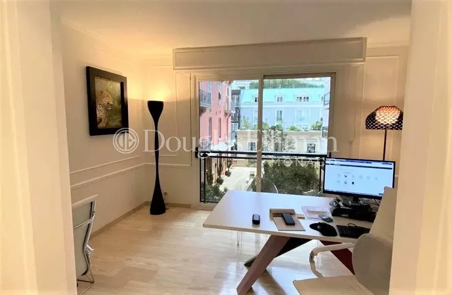 MONACO - CARRE D'OR - MIXED USED STUDIO