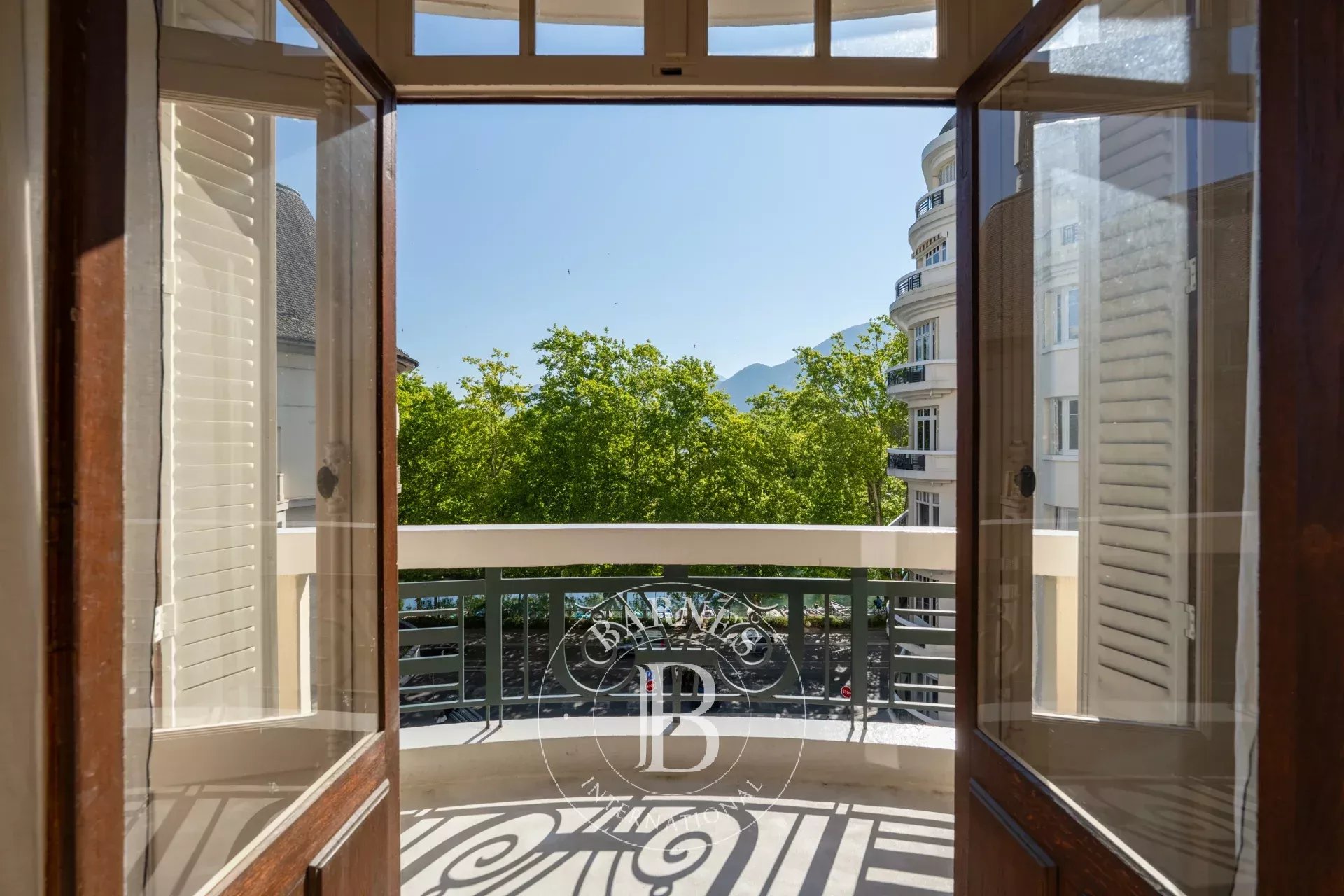 Appartement Annecy  -  ref 87105695 (picture 1)