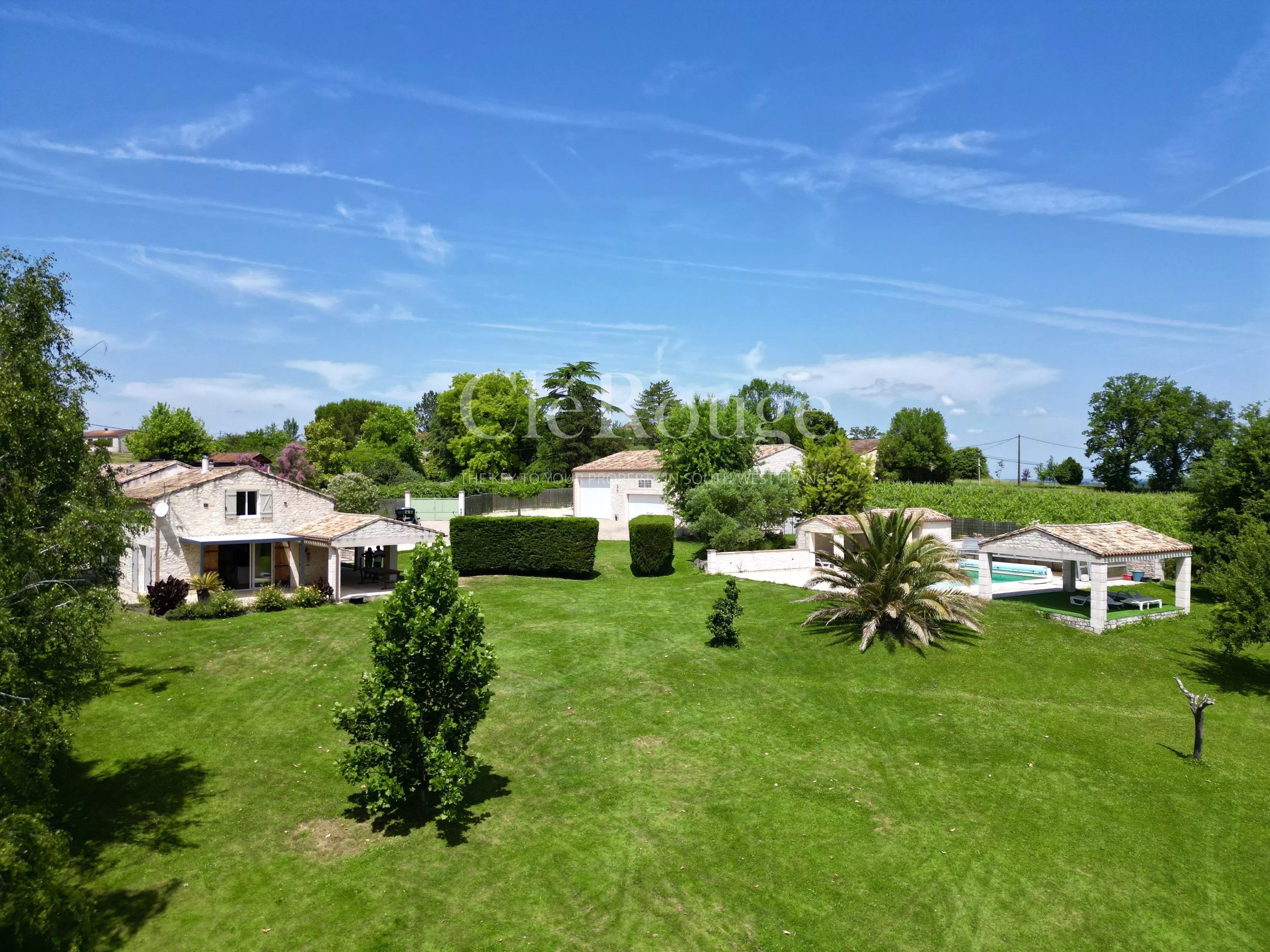 House in Rouquette - view 1