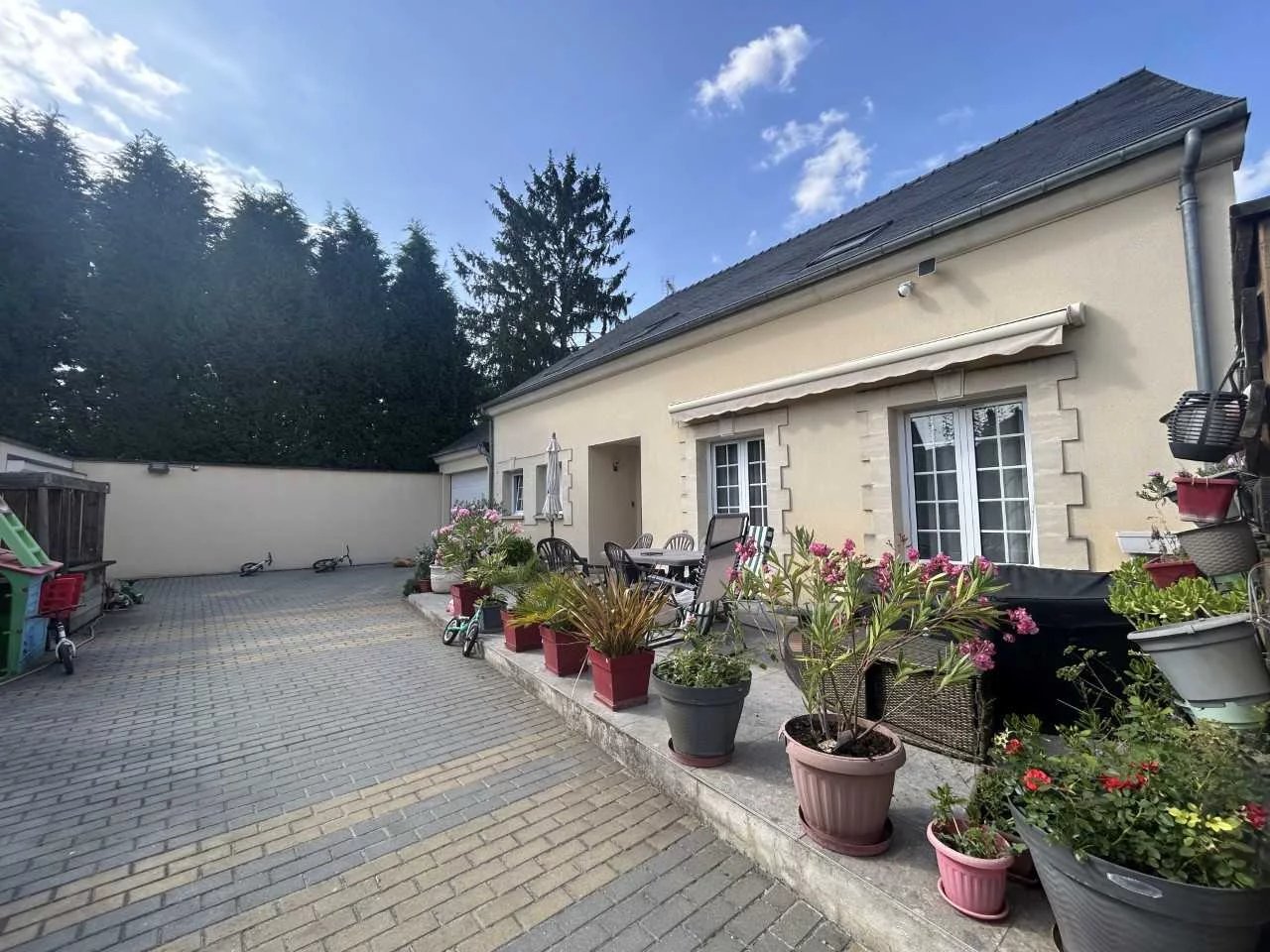 Listing