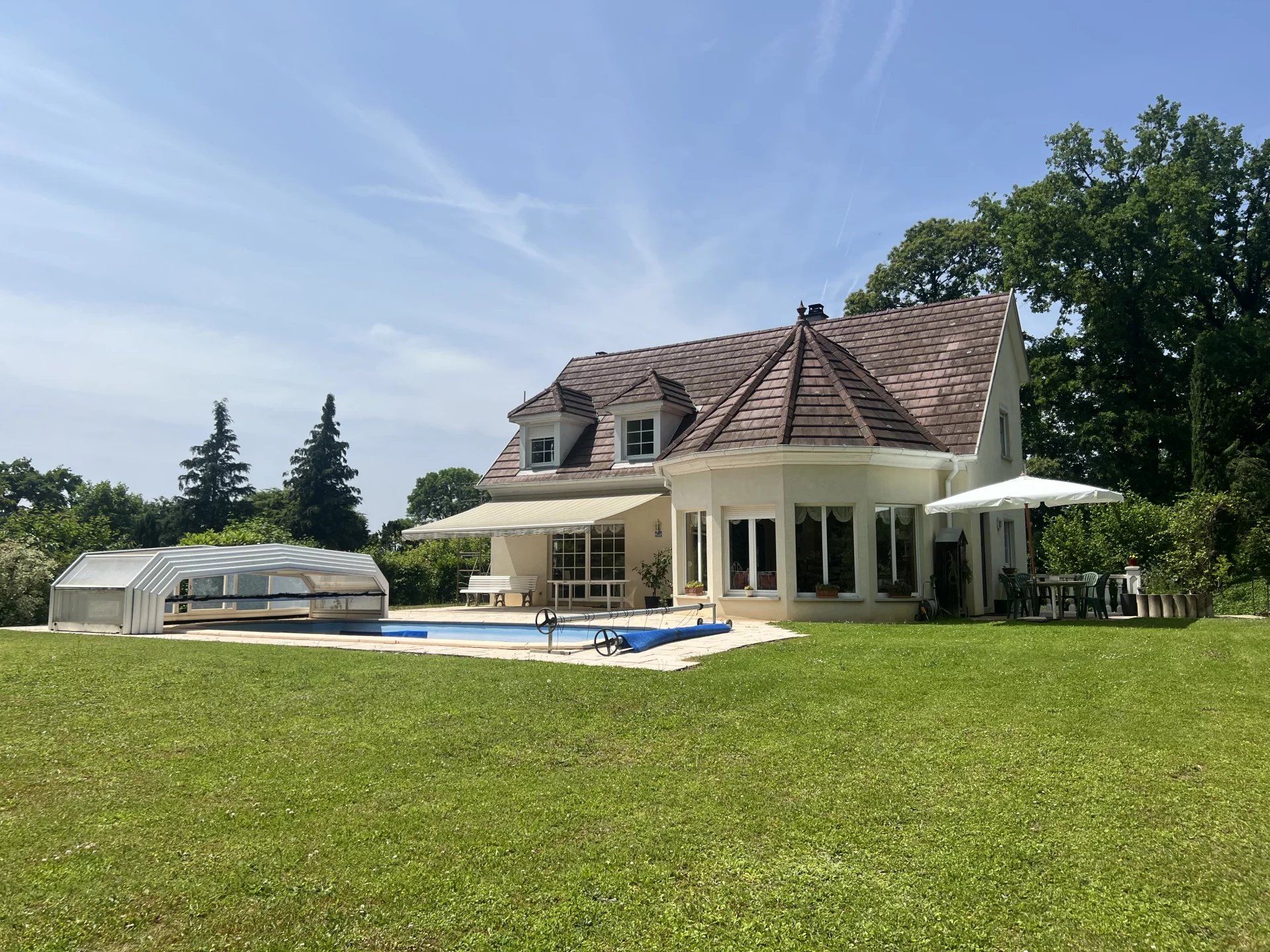 Agence immobilière de 