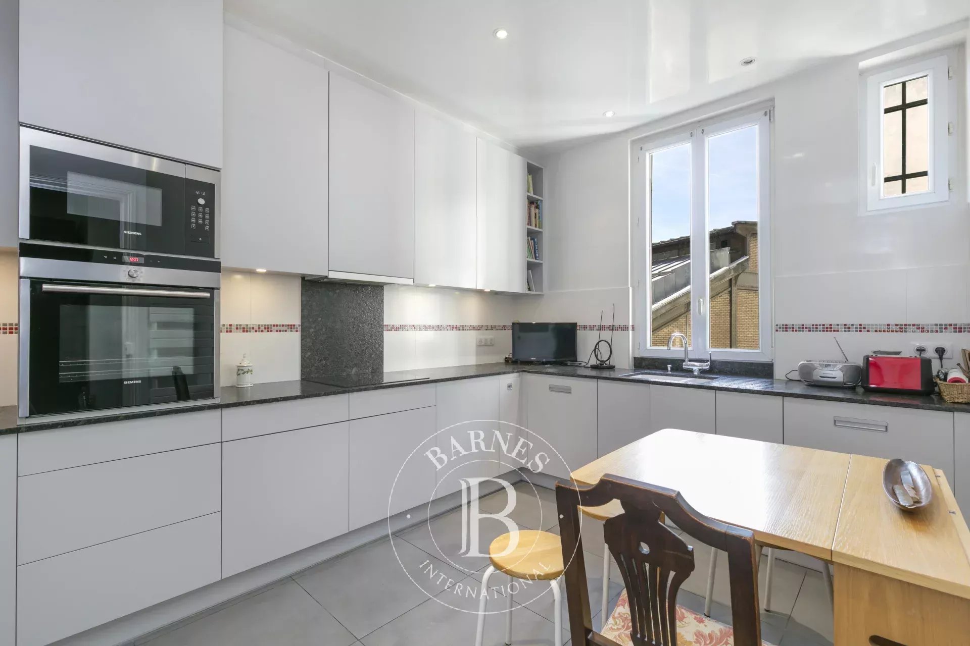 Daire Paris 8ème - picture 9