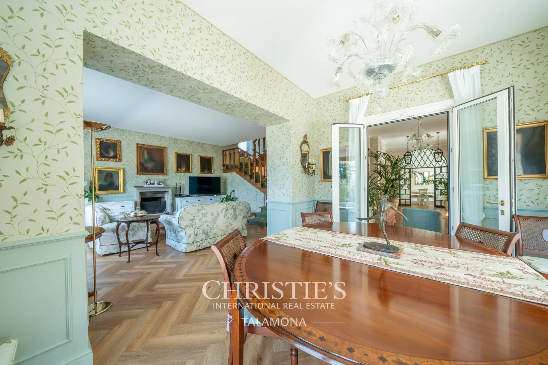 Villa/Townhouse's Image 9