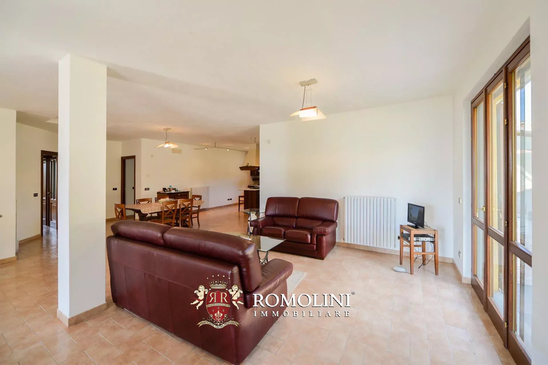 3 Bedroom Villa/Townhouse's Image 21