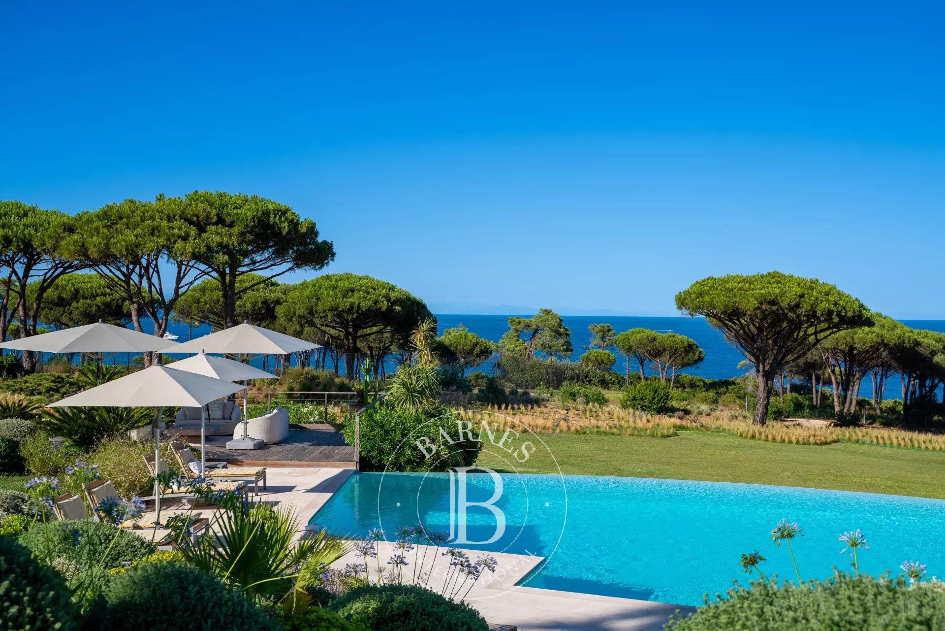 RAMATUELLE - EXCLUSIVE PROPERTY - SEA VIEW - PISCINE - TENNIS