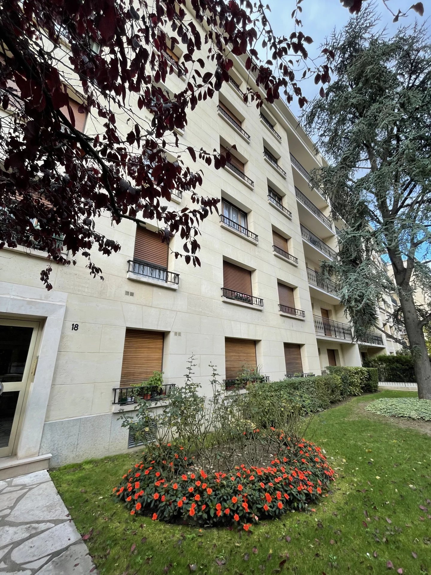 Agence immobilière de ÉTUDE GORDOLON HAUSSMANN IMMOBILIER