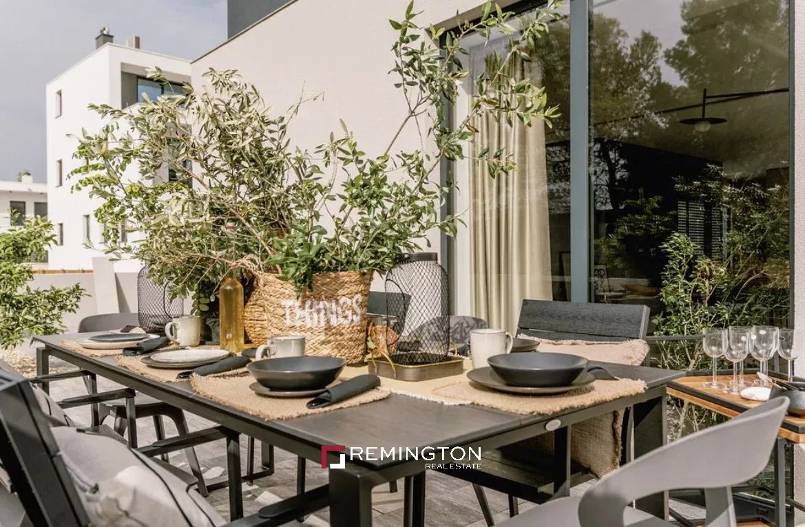 4 Bedroom Villa/Townhouse's Image 21