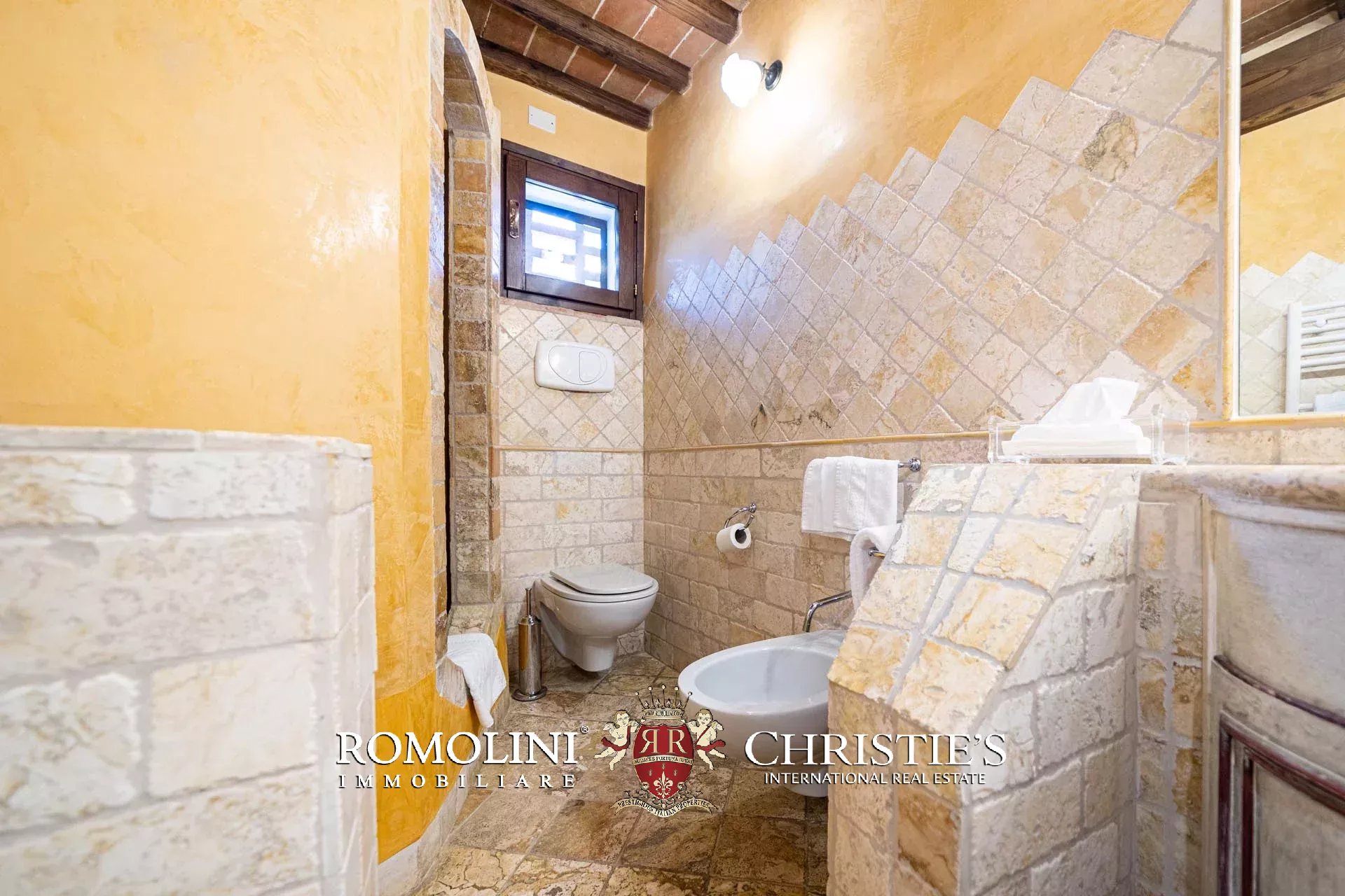 14 Bedroom Villa/Townhouse's Image 95