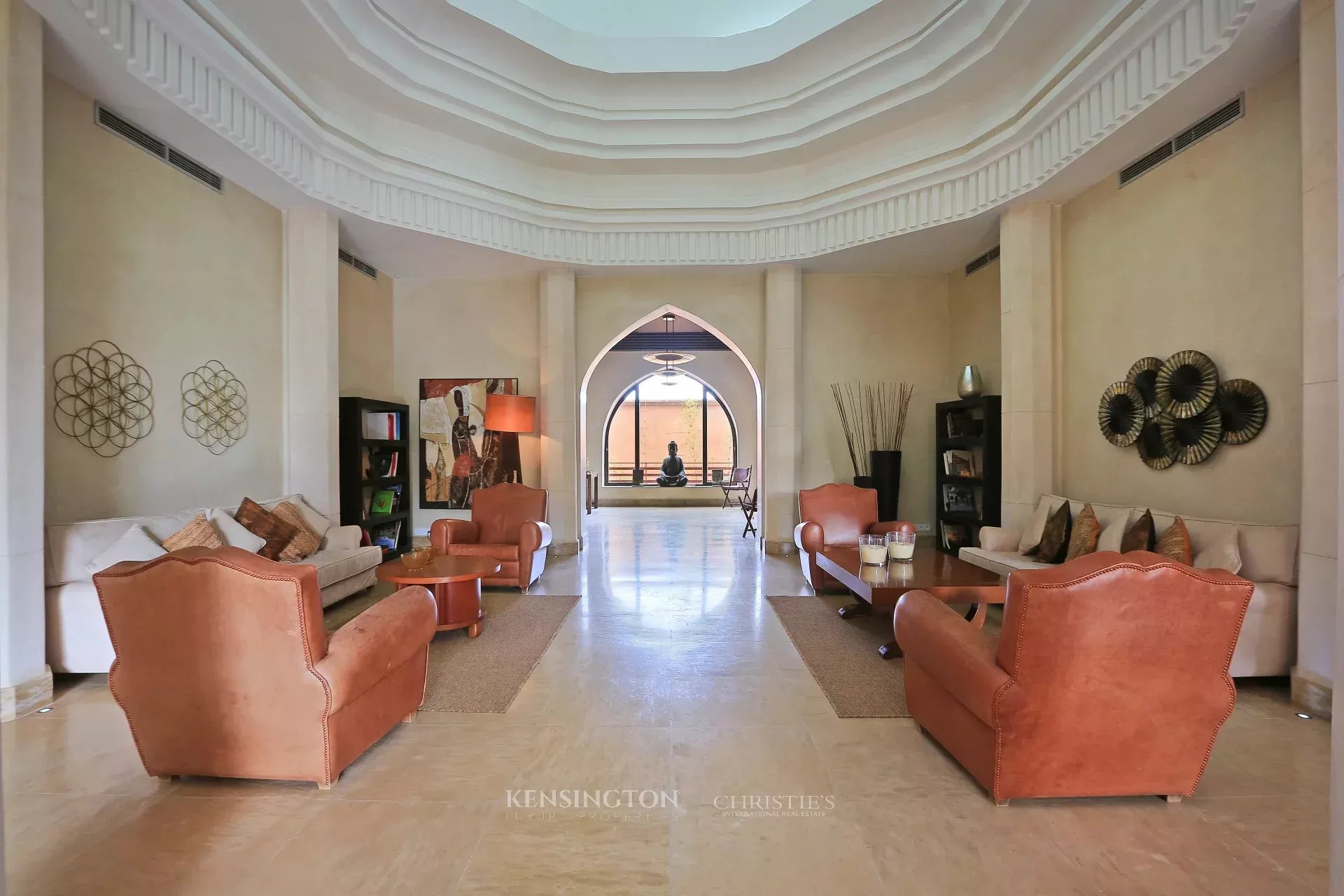 6 Bedroom Villa/Townhouse's Image 4