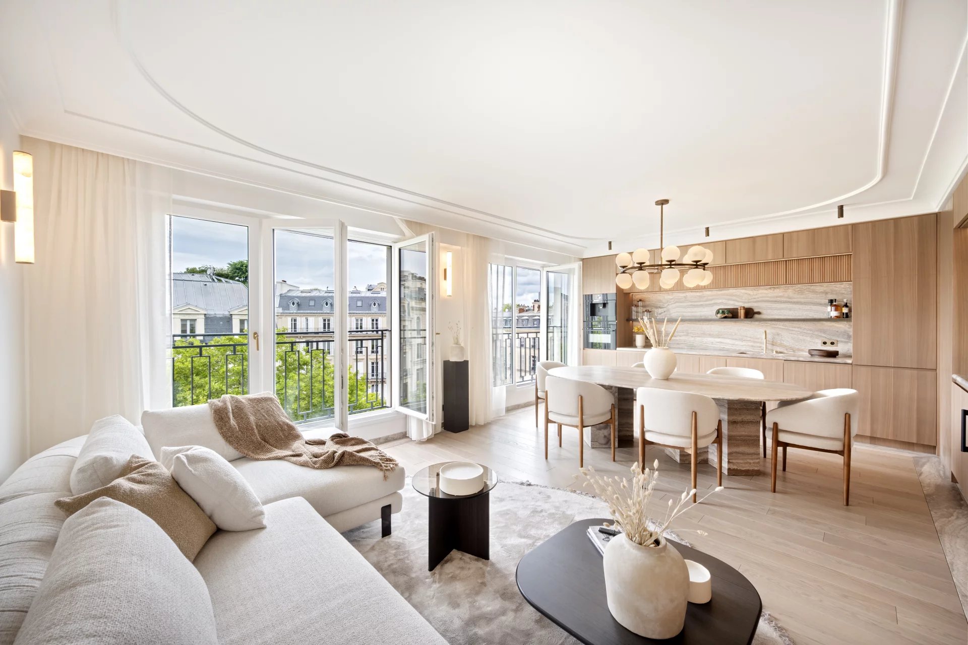 Sale Apartment Paris 16th Chaillot