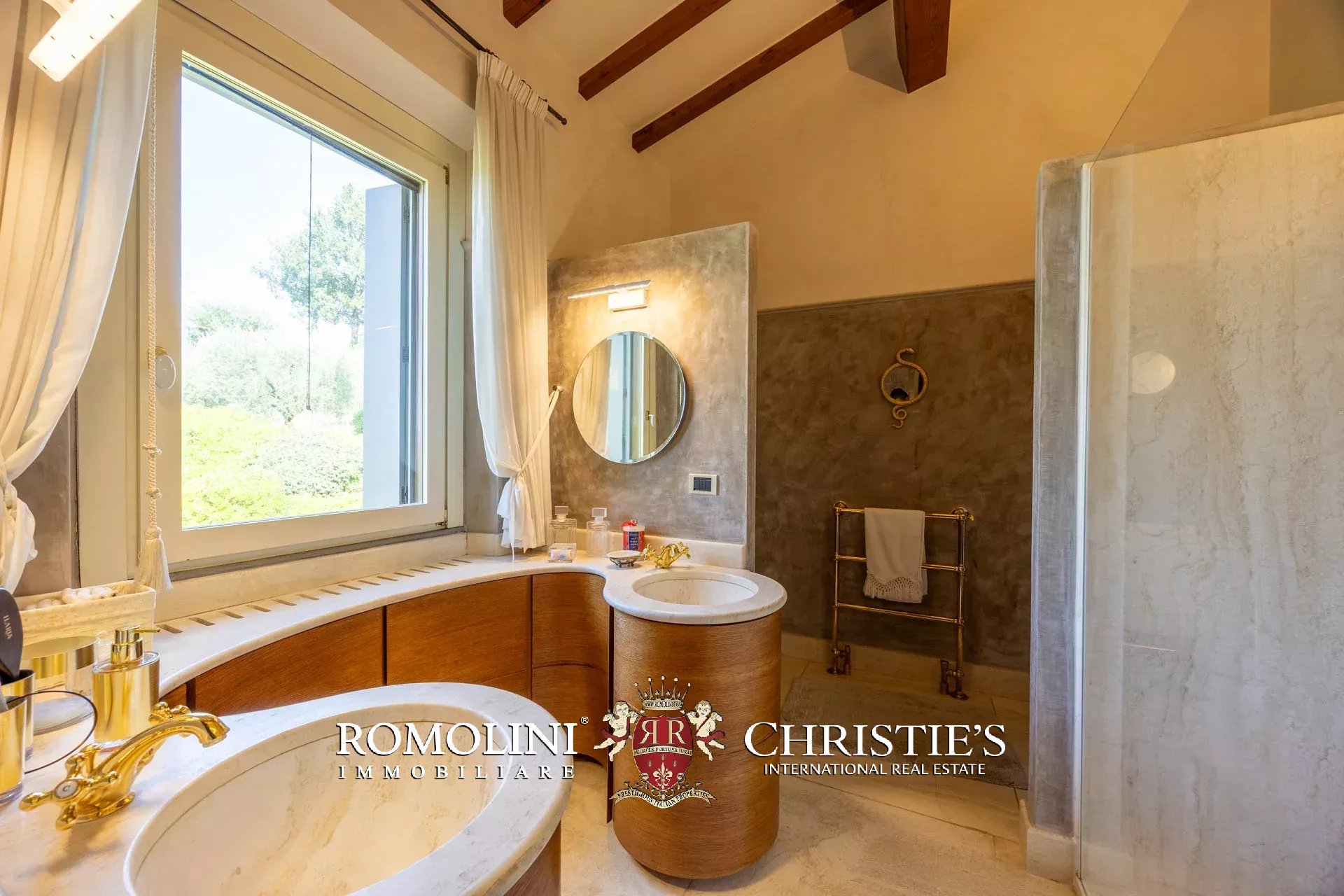 4 Bedroom Villa/Townhouse's Image 62