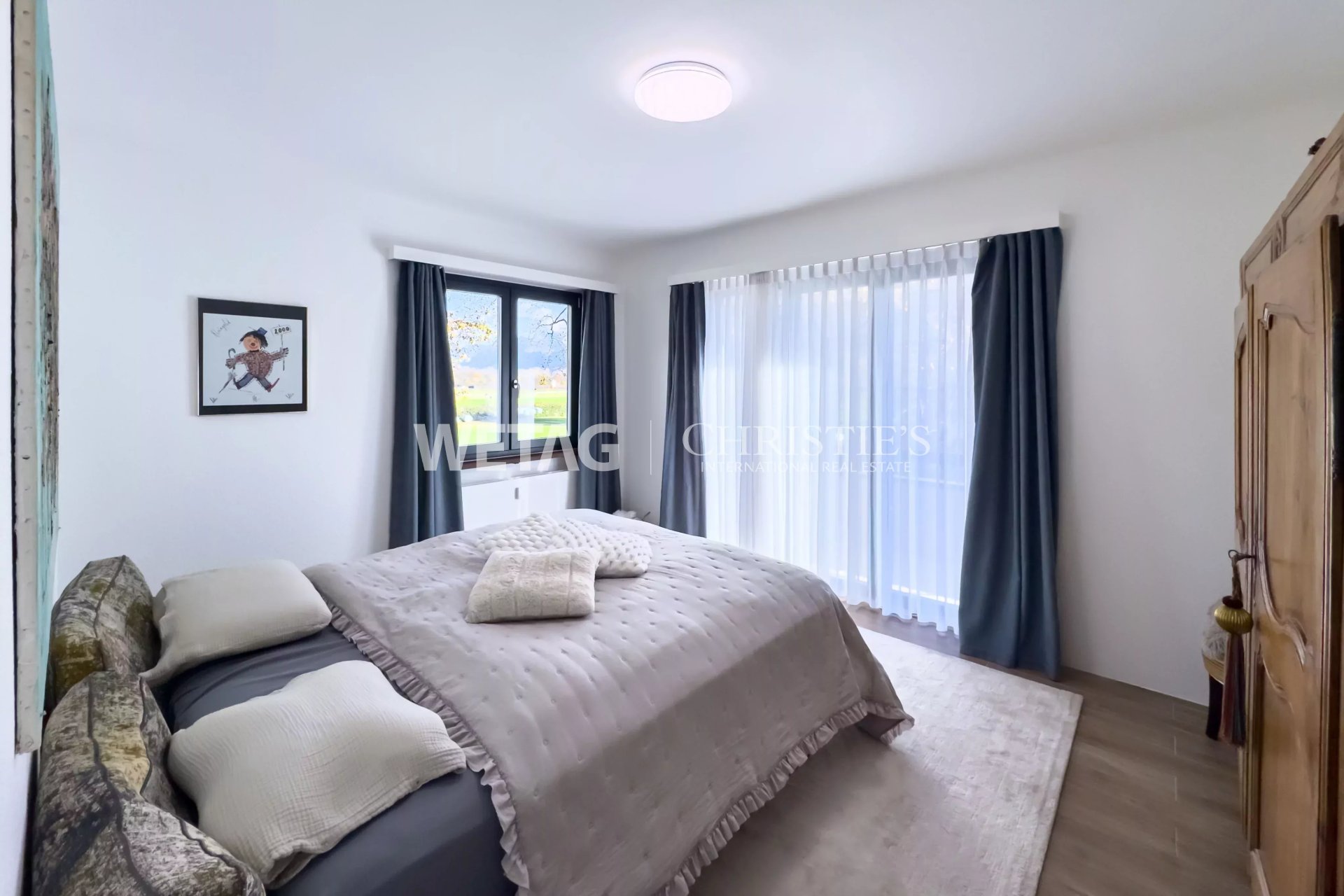 7 Bedroom Villa/Townhouse's Image 3