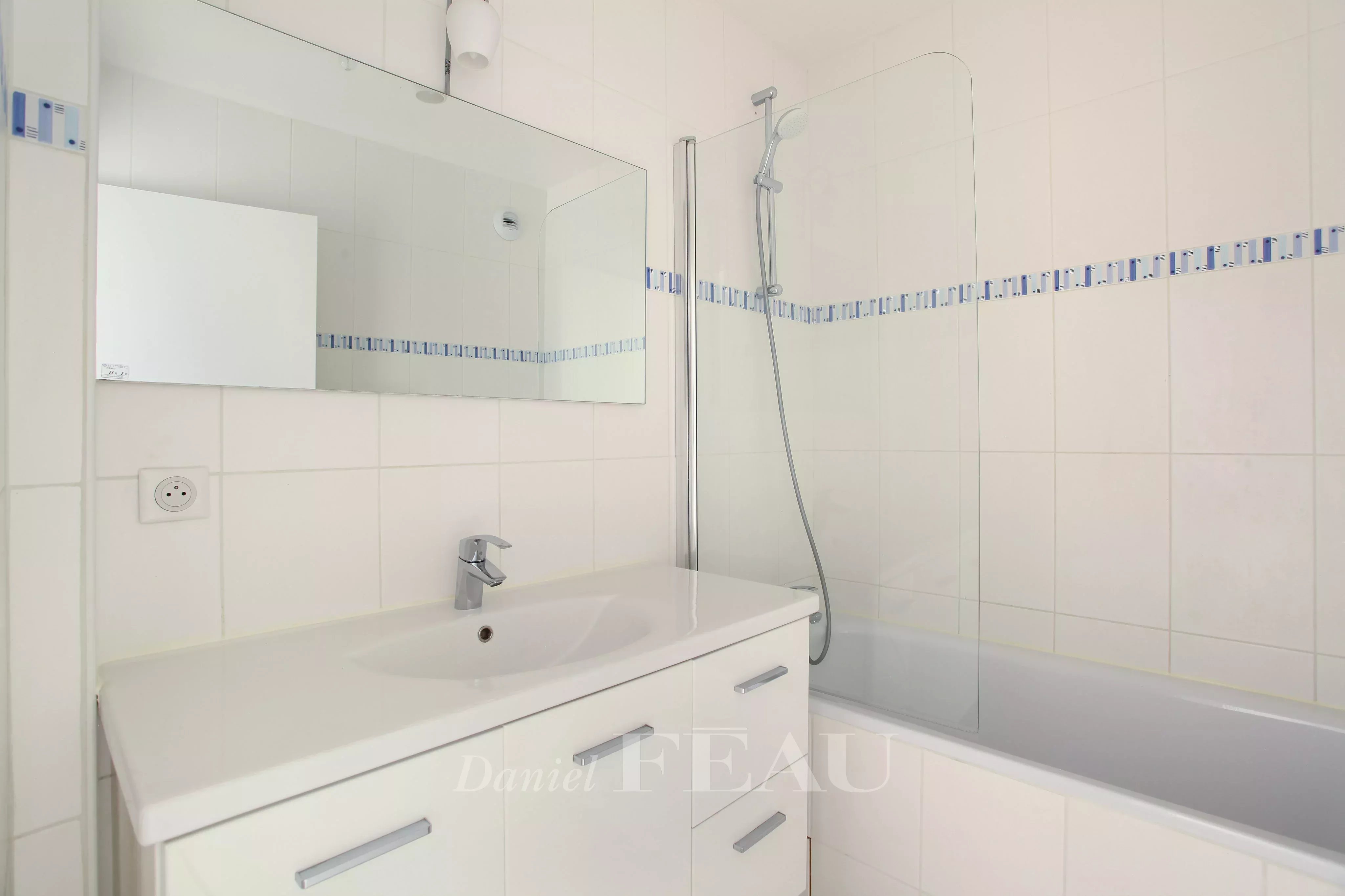 Location Appartement Paris 15ème