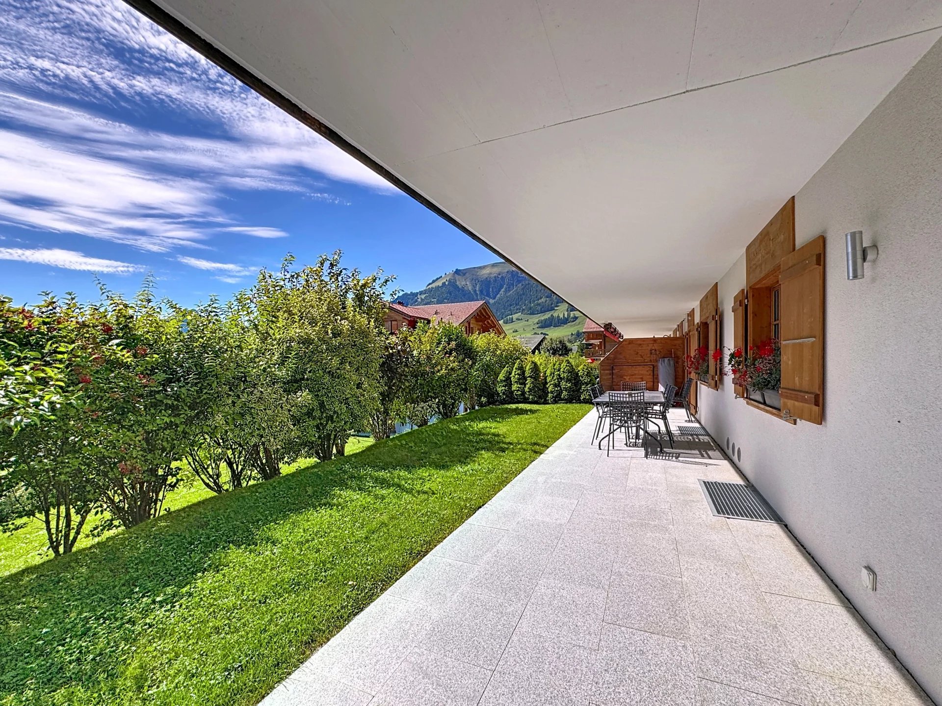 Magnifique appartement de 4,5 pièces avec grande terrasse à Château-d’Oex