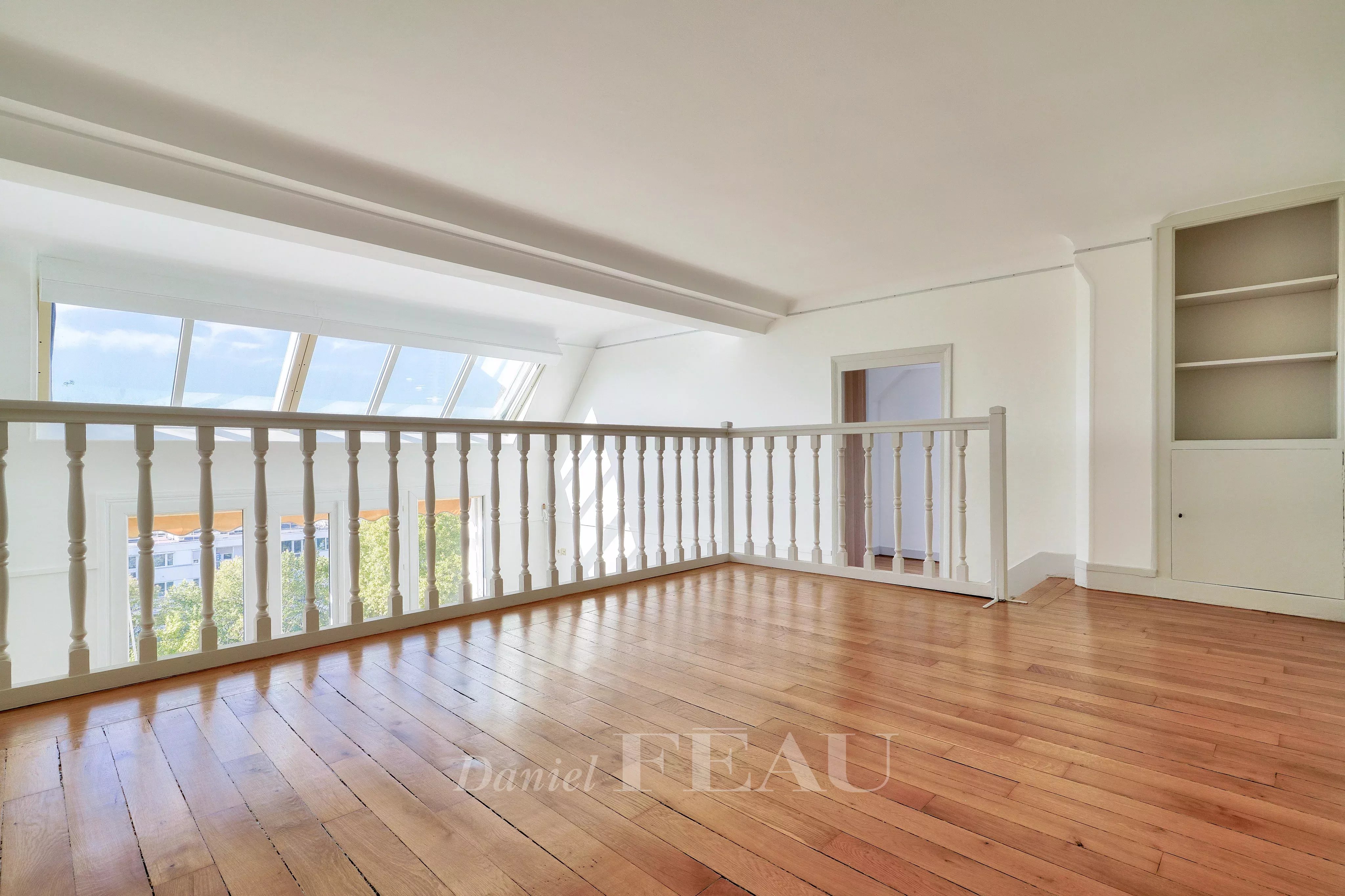 Rental Apartment Neuilly-sur-Seine Duc d'Orléans