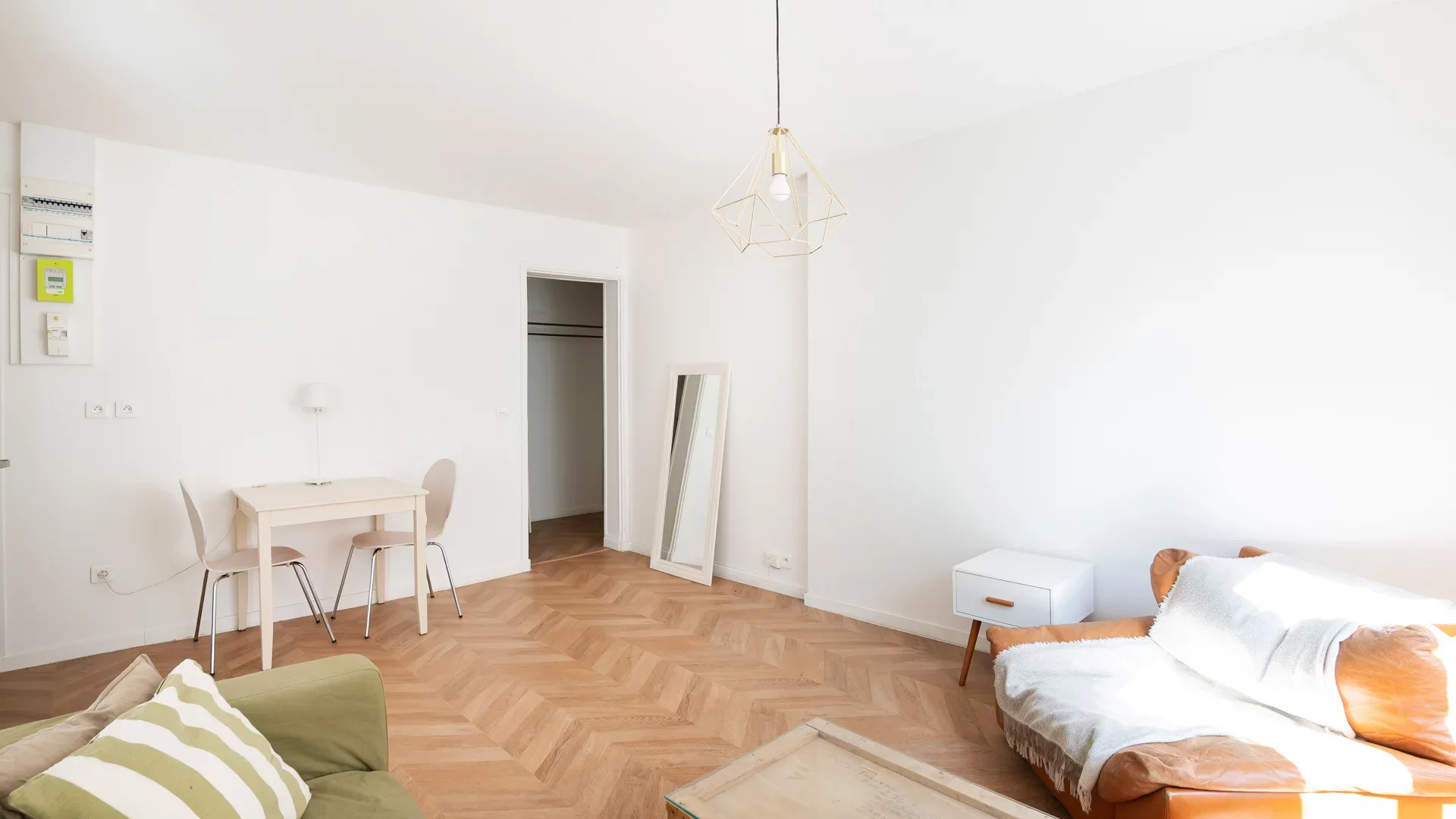 Paris 9e - TRUDAINE / ROCHECHOUART
