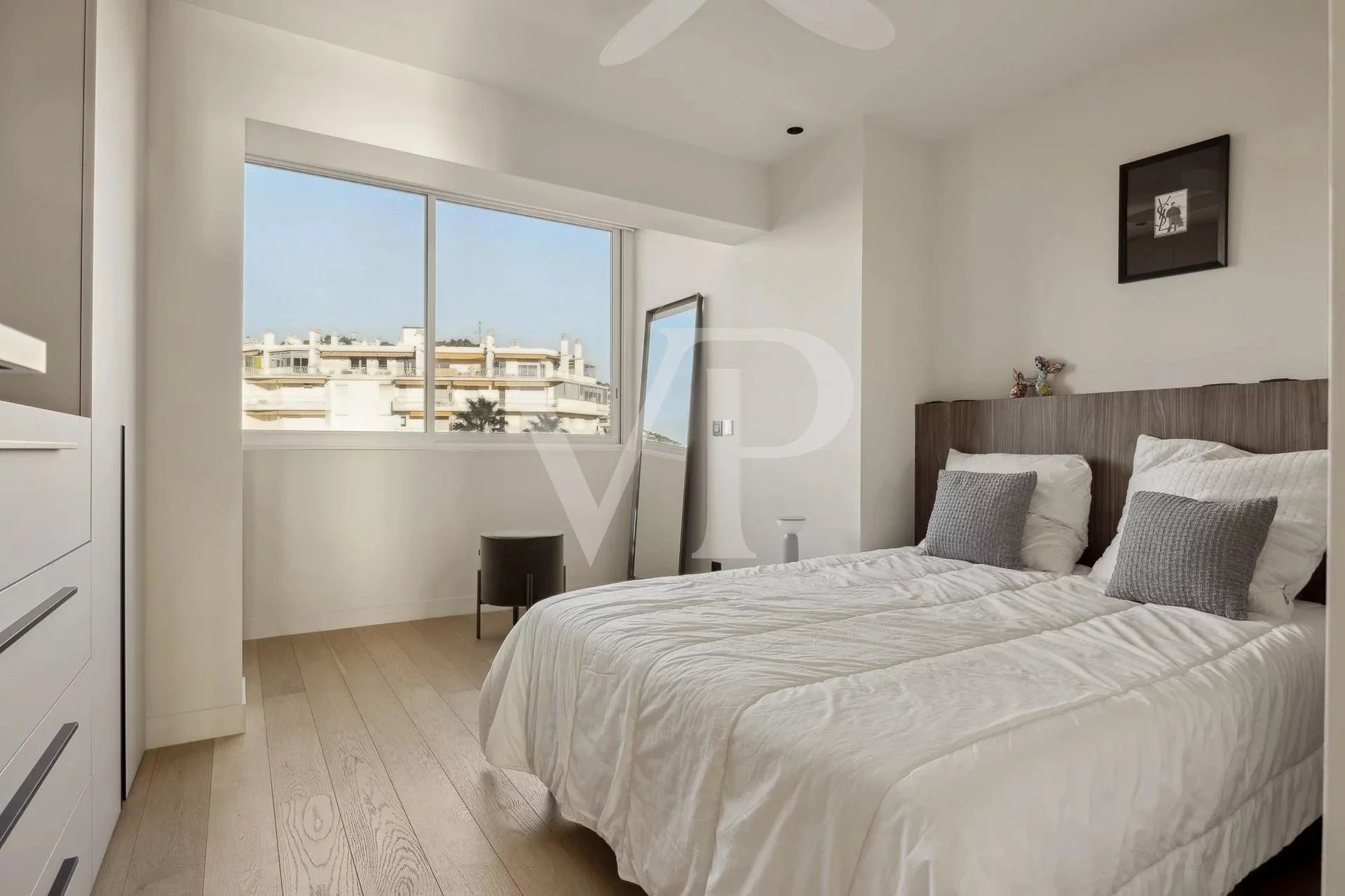 von_poll_real_estate_property_86170597_image_11
