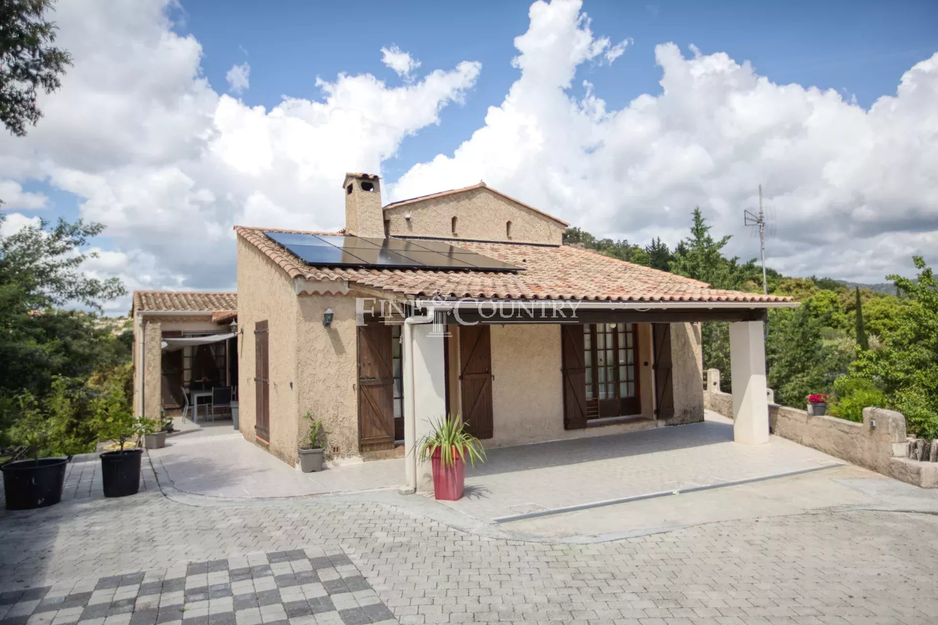 Photo of Villa for sale in Saint Jean de Cannes