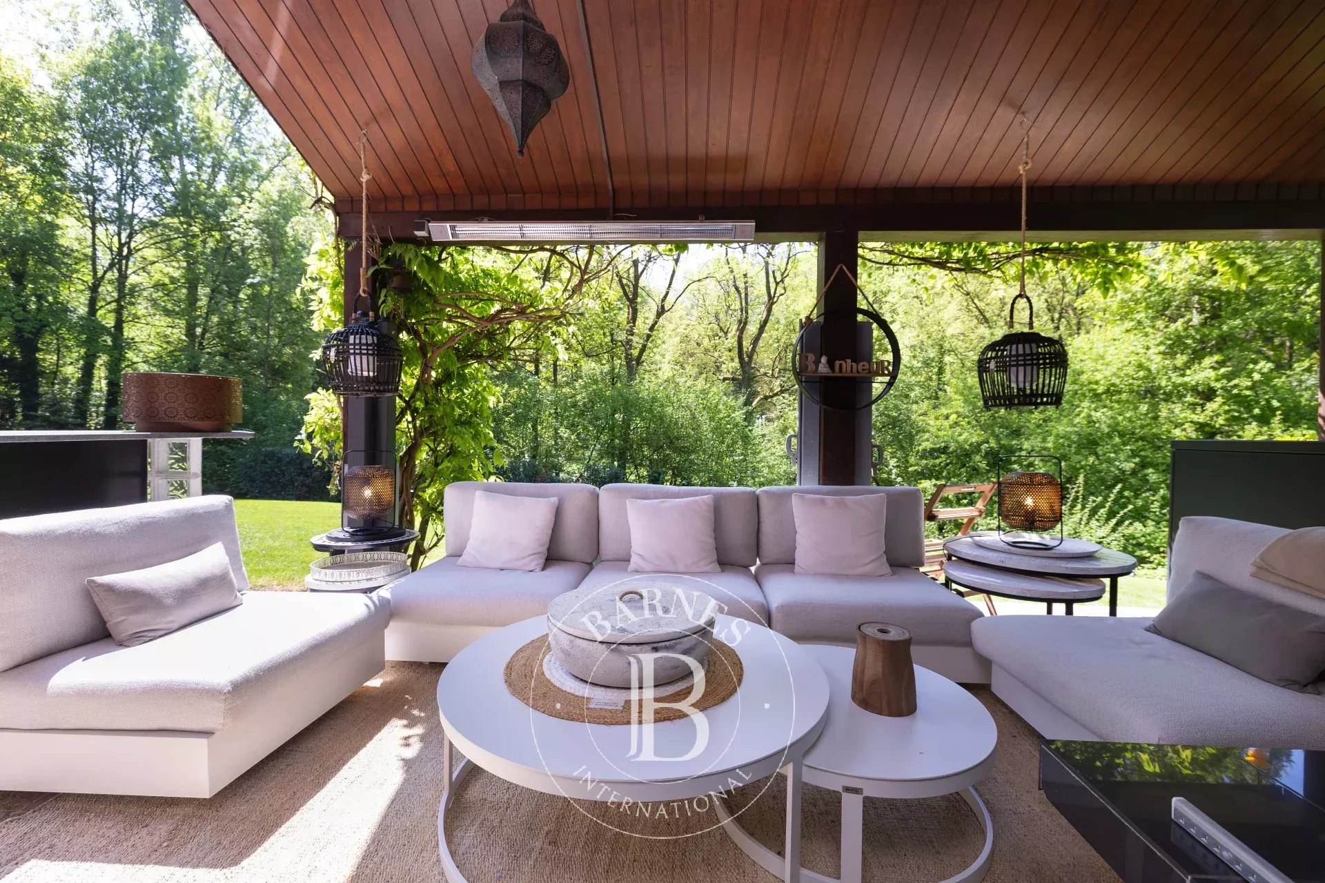 Prachtige villa aan het bos van Hautmont