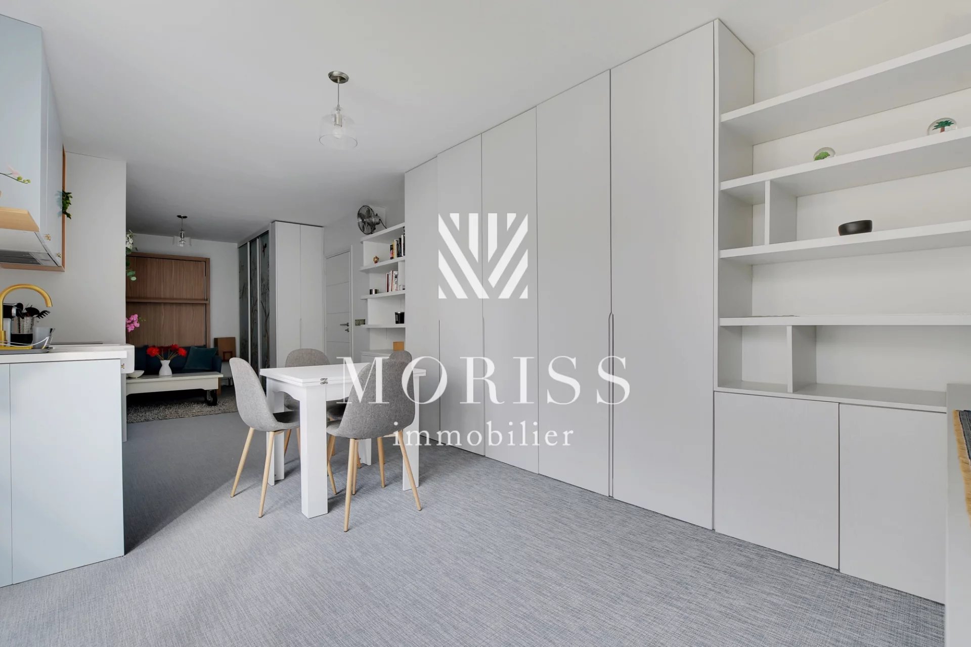 MAGNIFIQUE STUDIO EN LOCATION MEUBLÉE BOULOGNE NORD - Image Array