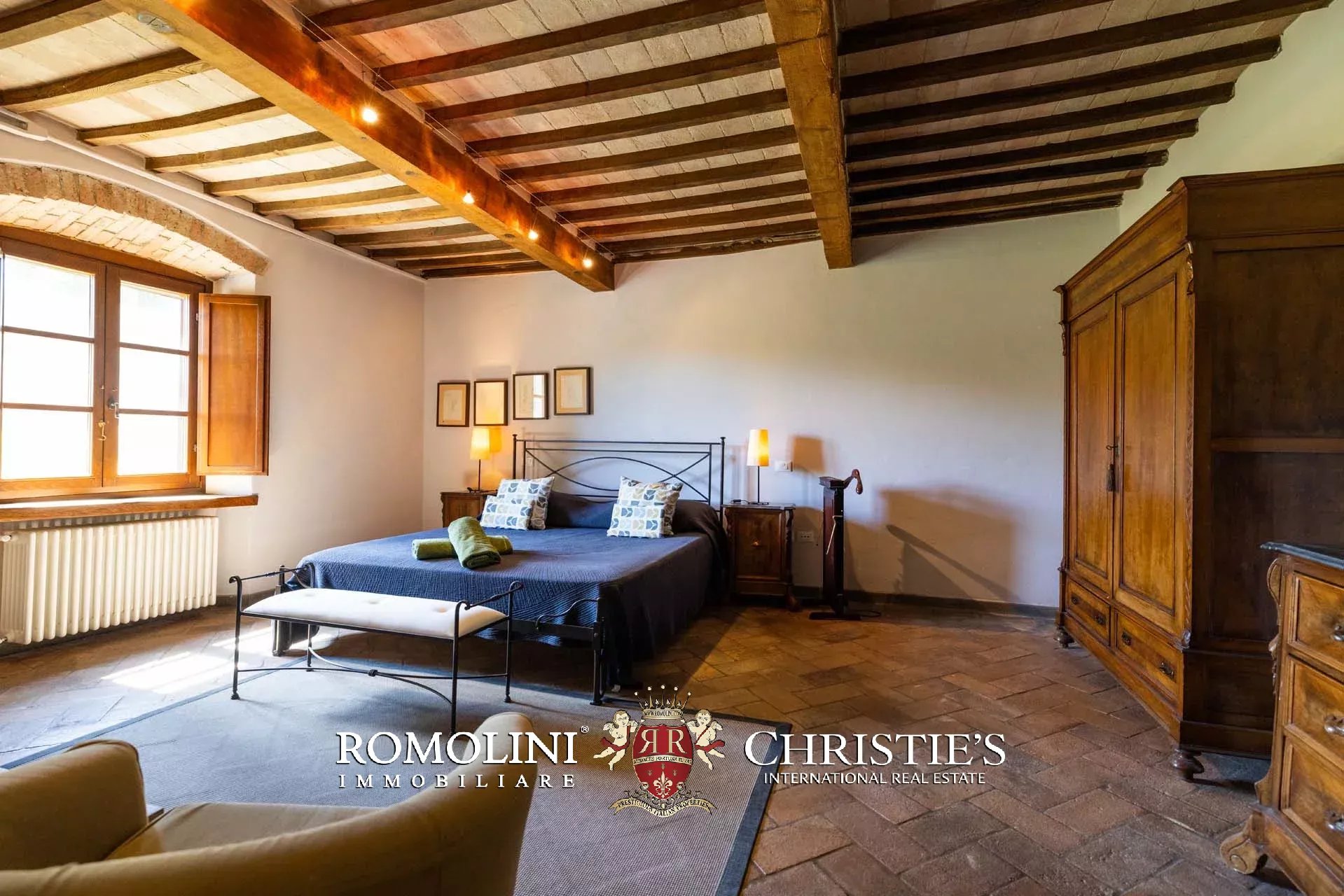 9 Bedroom Villa/Townhouse's Image 58