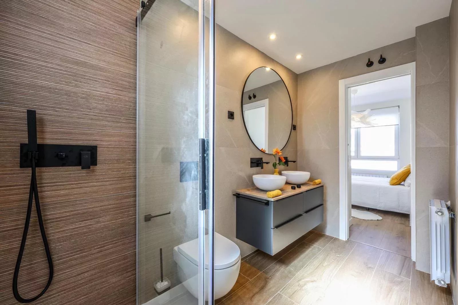 Modern and Bright Apartment on Paseo de la Castellana - picture 20