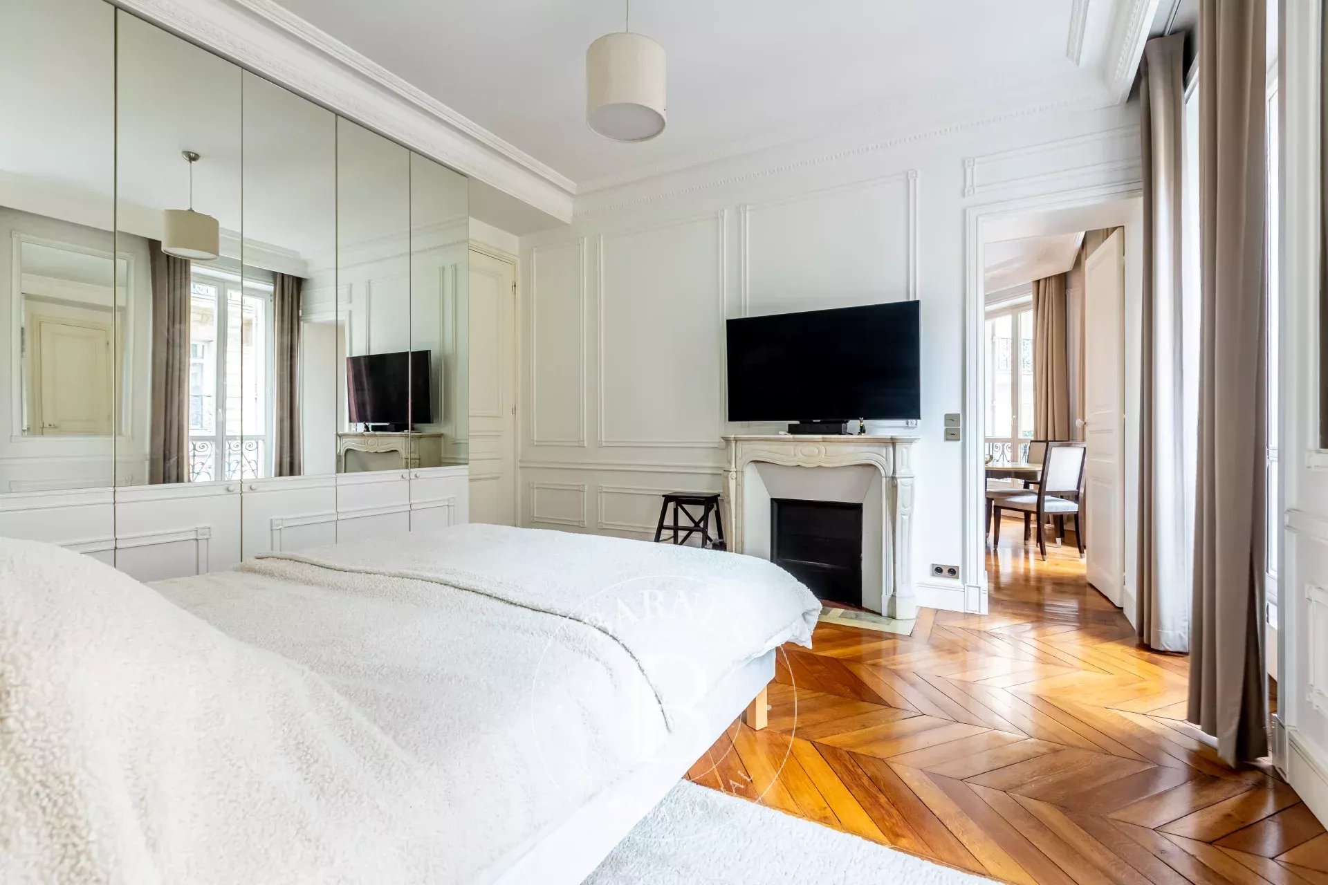 Paris  - Appartement 4 Pi&egrave;ces 2 Chambres - picture 7