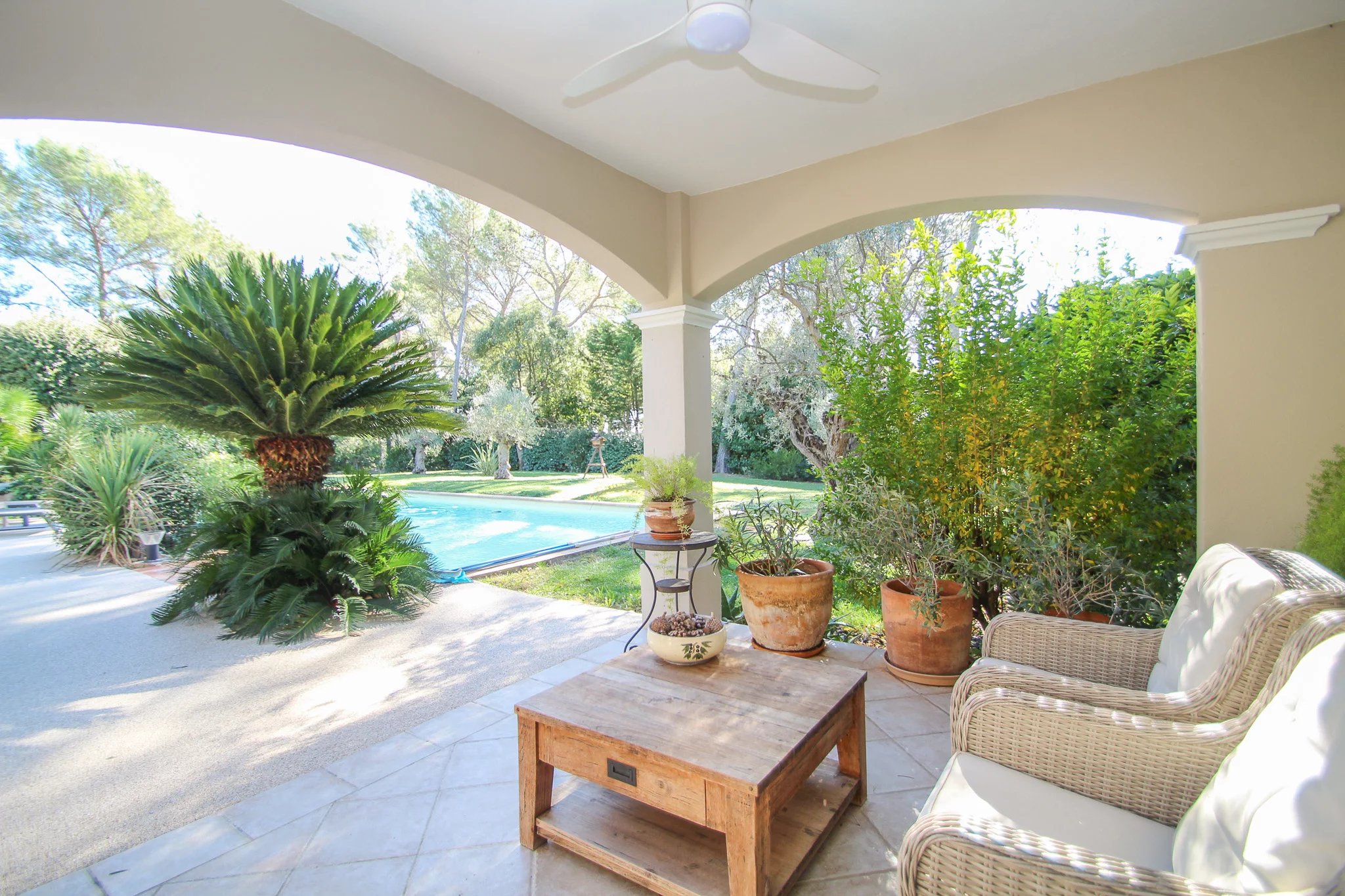 Villa d'Exception et Élégance au pied de l'Estérel