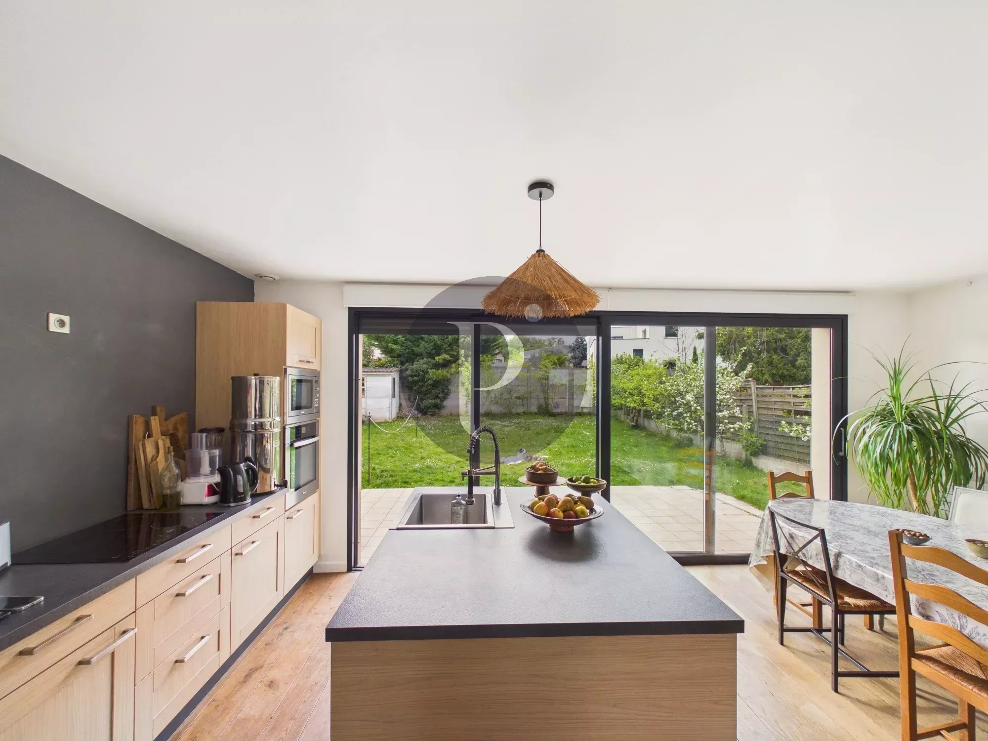 vente-maison-6-pieces-verrieres-le-buisson-86658538